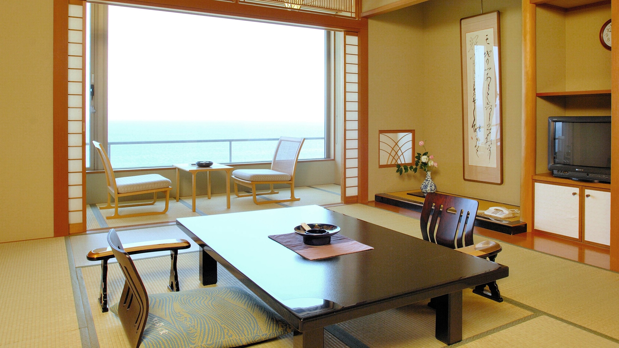 Kamar bergaya Jepang tepi laut 10 tikar tatami