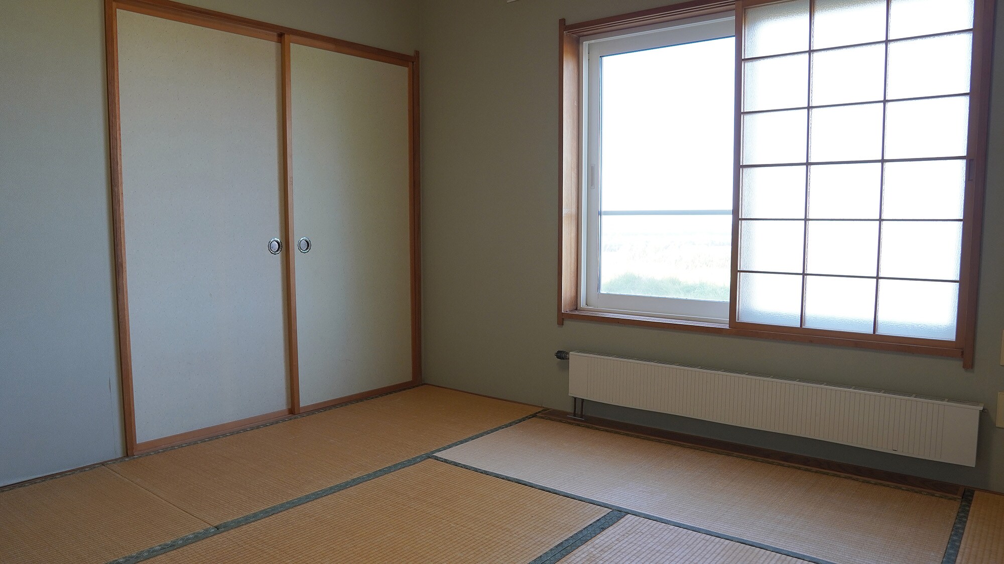・ Guest room (non-smoking / Japanese-style room 8 tatami mats)
