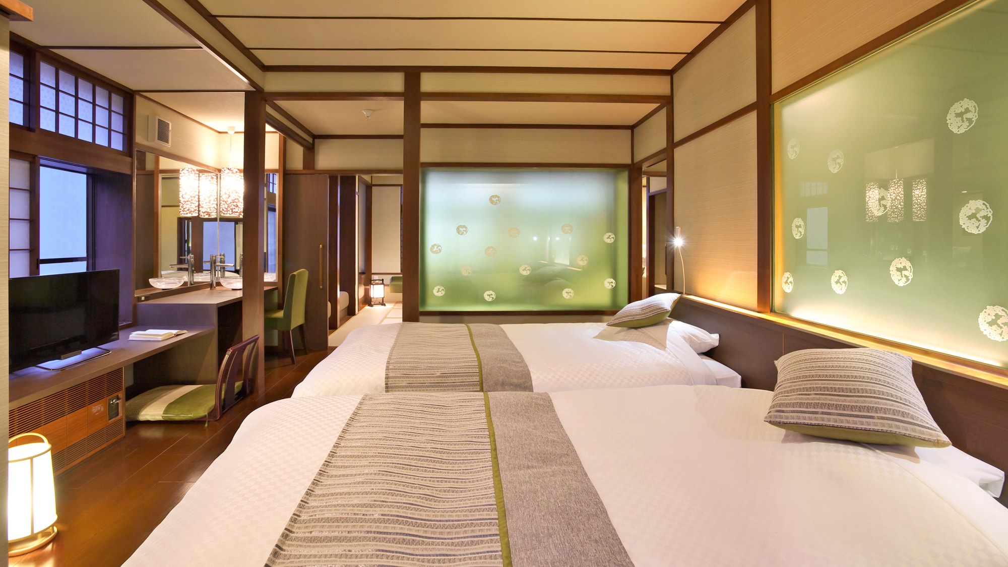[Izumiyutei / Watasuge] Japanese-style room + Western-style bedroom <No smoking>