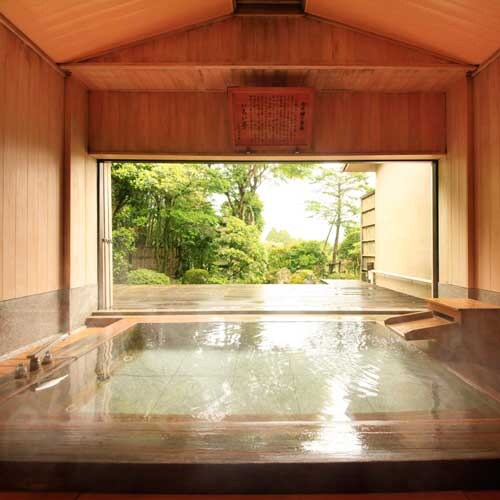 Private bath (large bath)