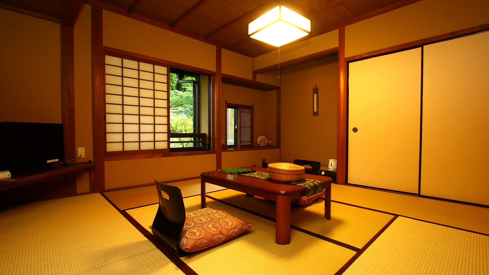 <Relaxing detached-style guest room> Japanese-style room 6-8 tatami mats (non-smoking)