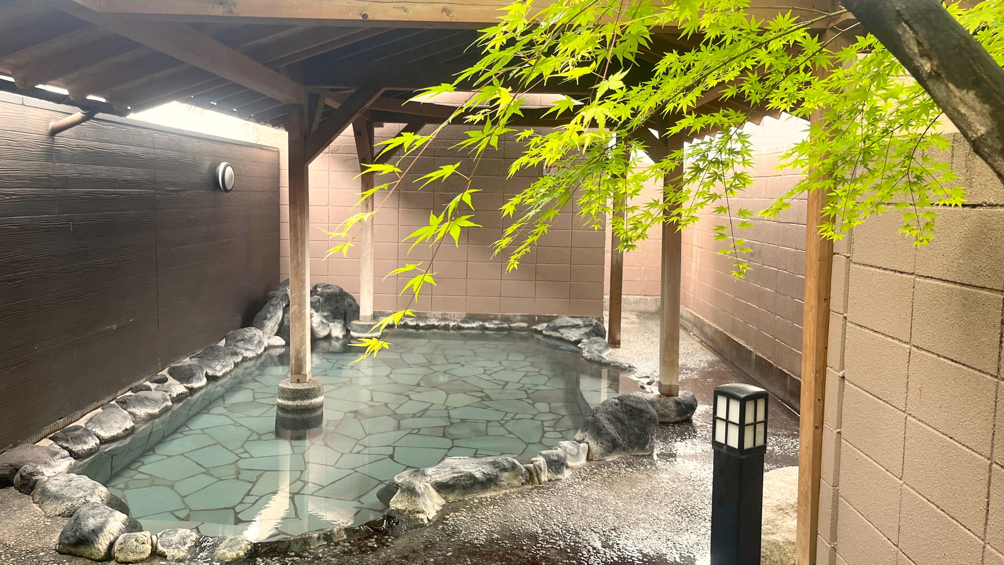 川瀨ノ湯露天浴池