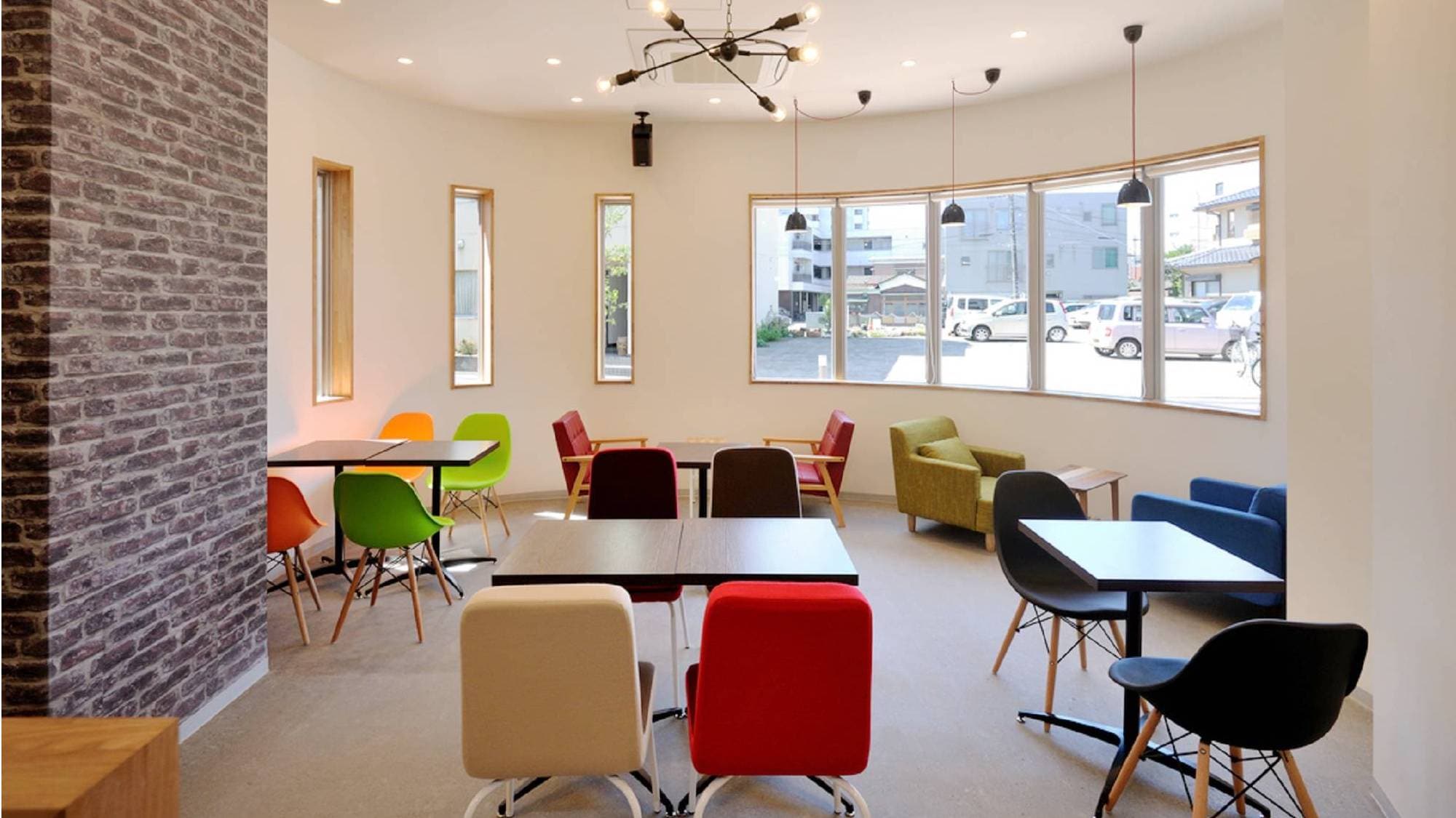 ・【Cafe Flyheight (1st floor)】