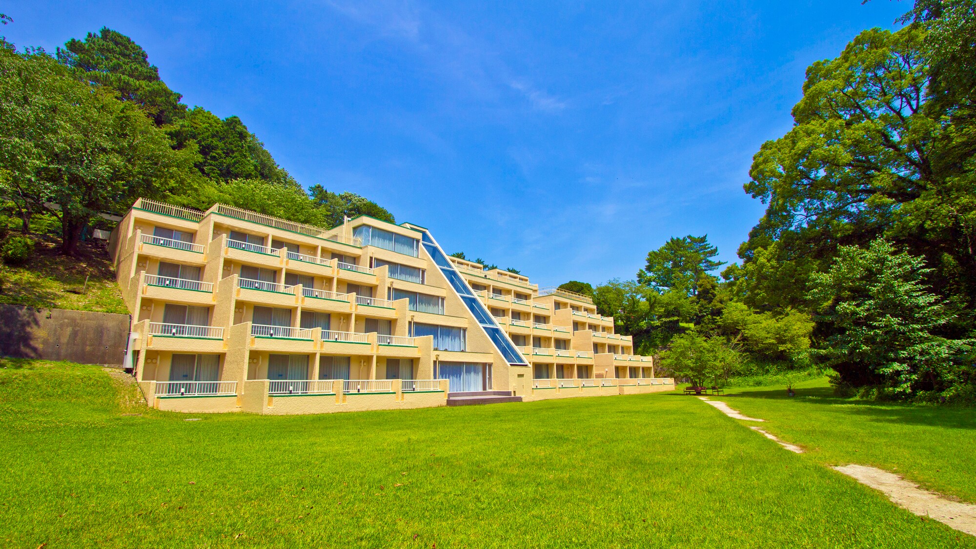 Hotel South Wing
