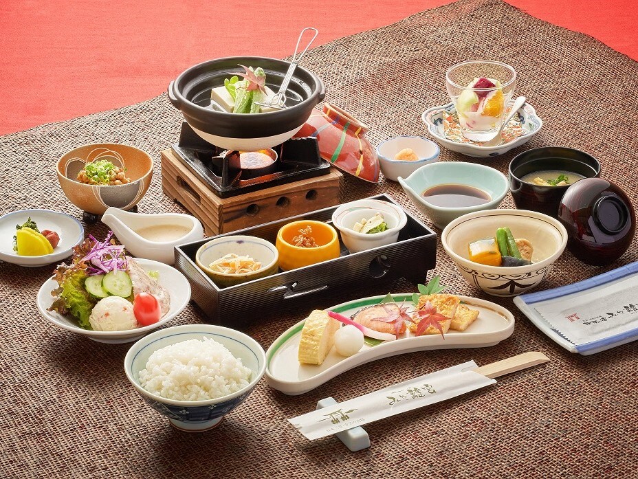 일본식 아침 식사 예