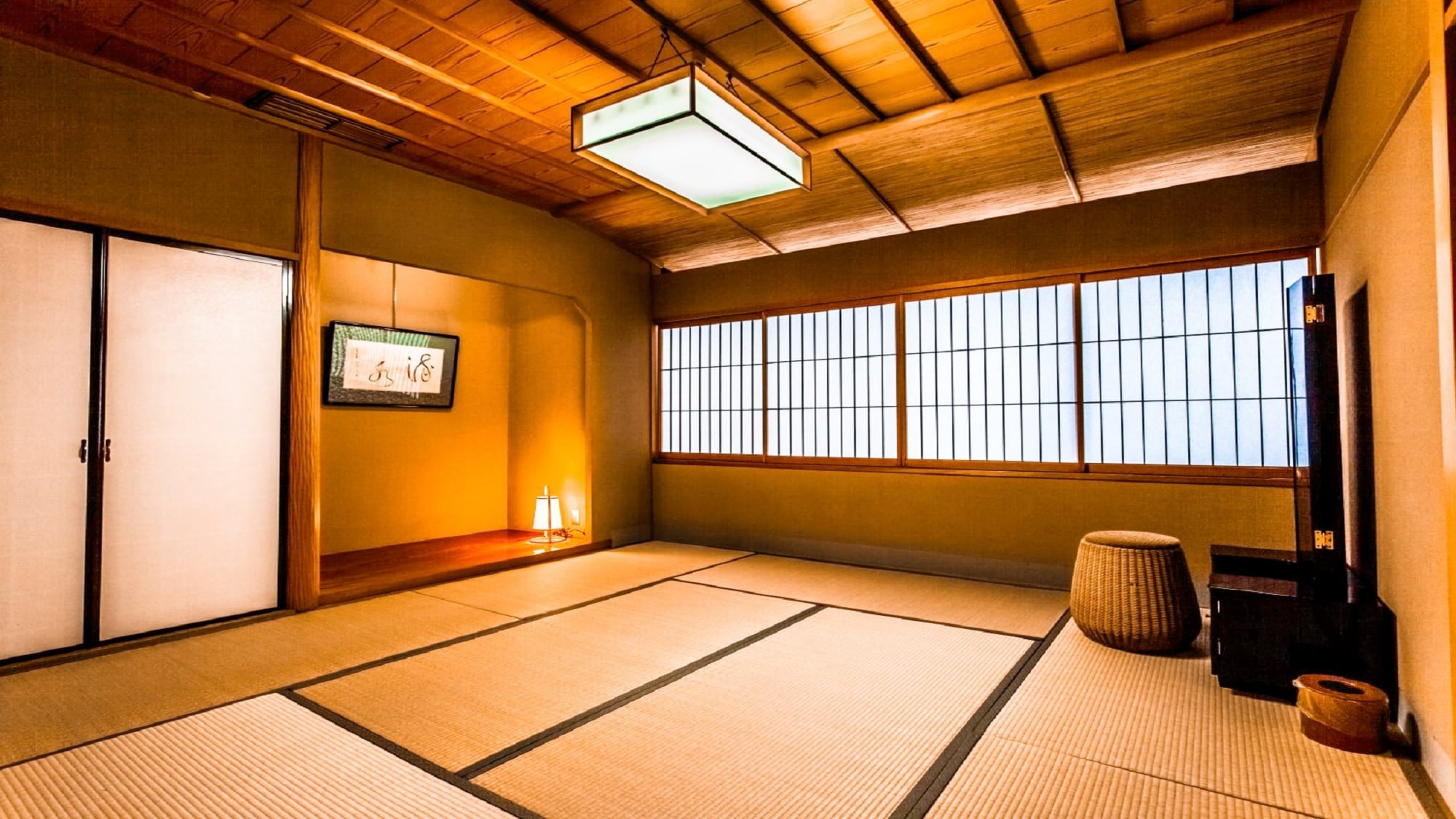 Purely Japanese-style large room Japanese-style room next room (example)