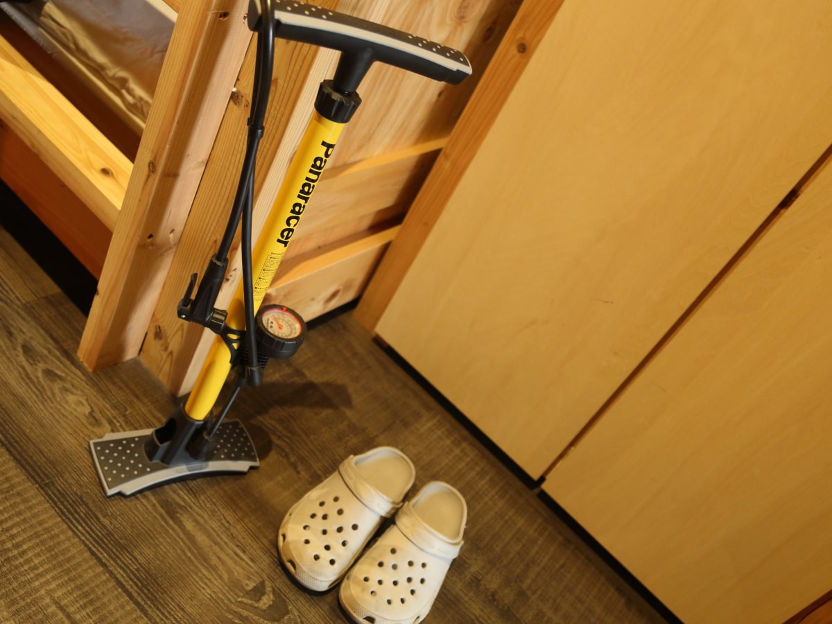Plan equipment for road and cross bikes