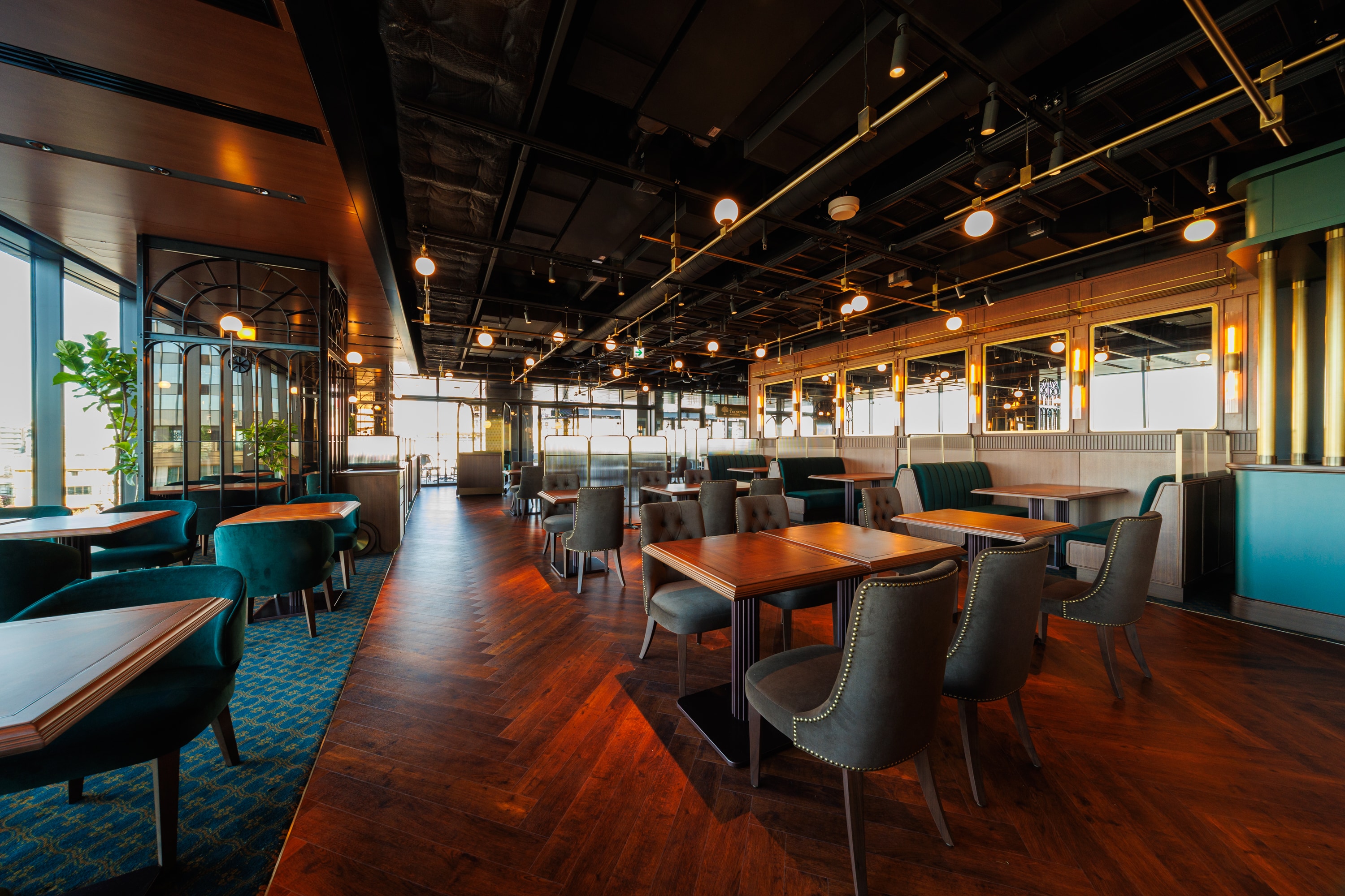 restaurant
