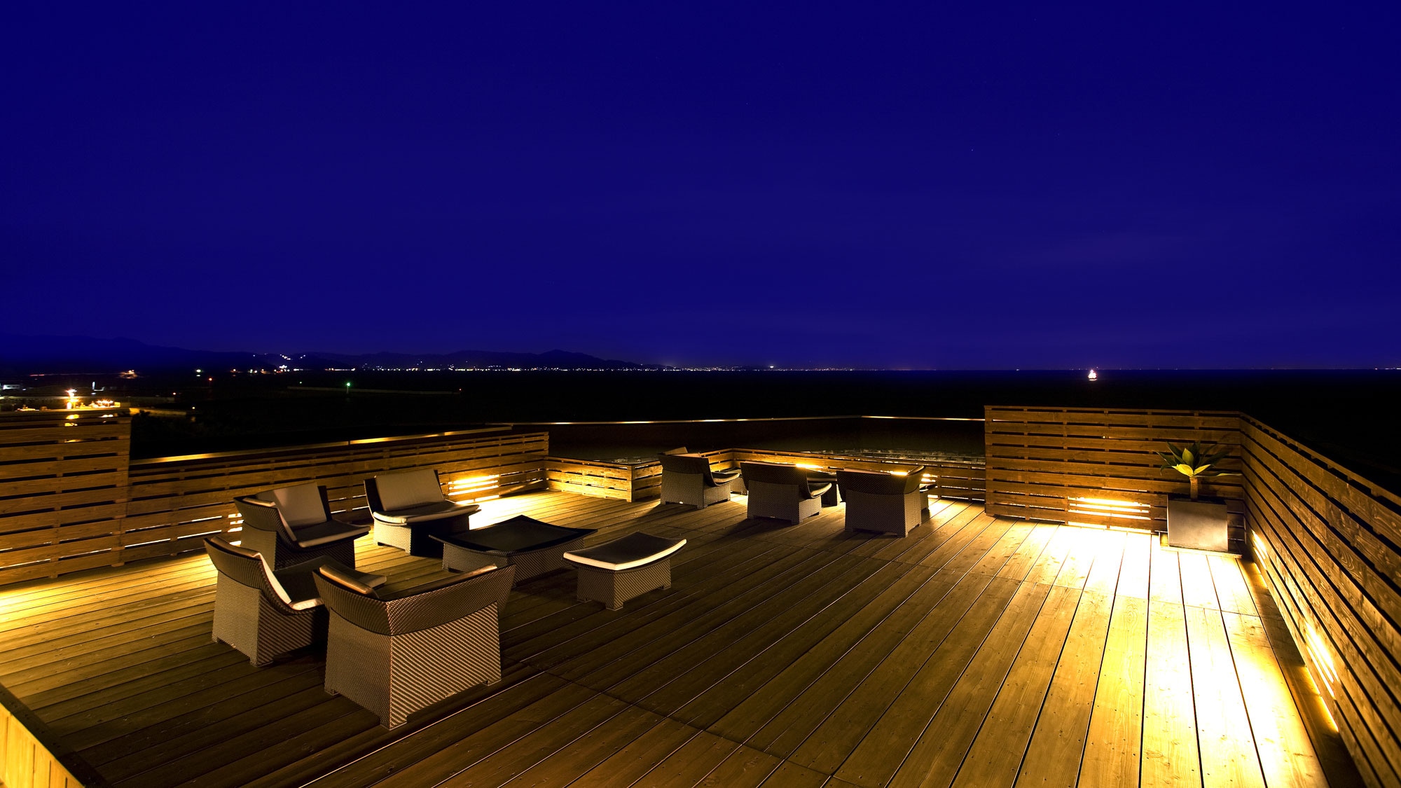 Rooftop Stella Terrace night view