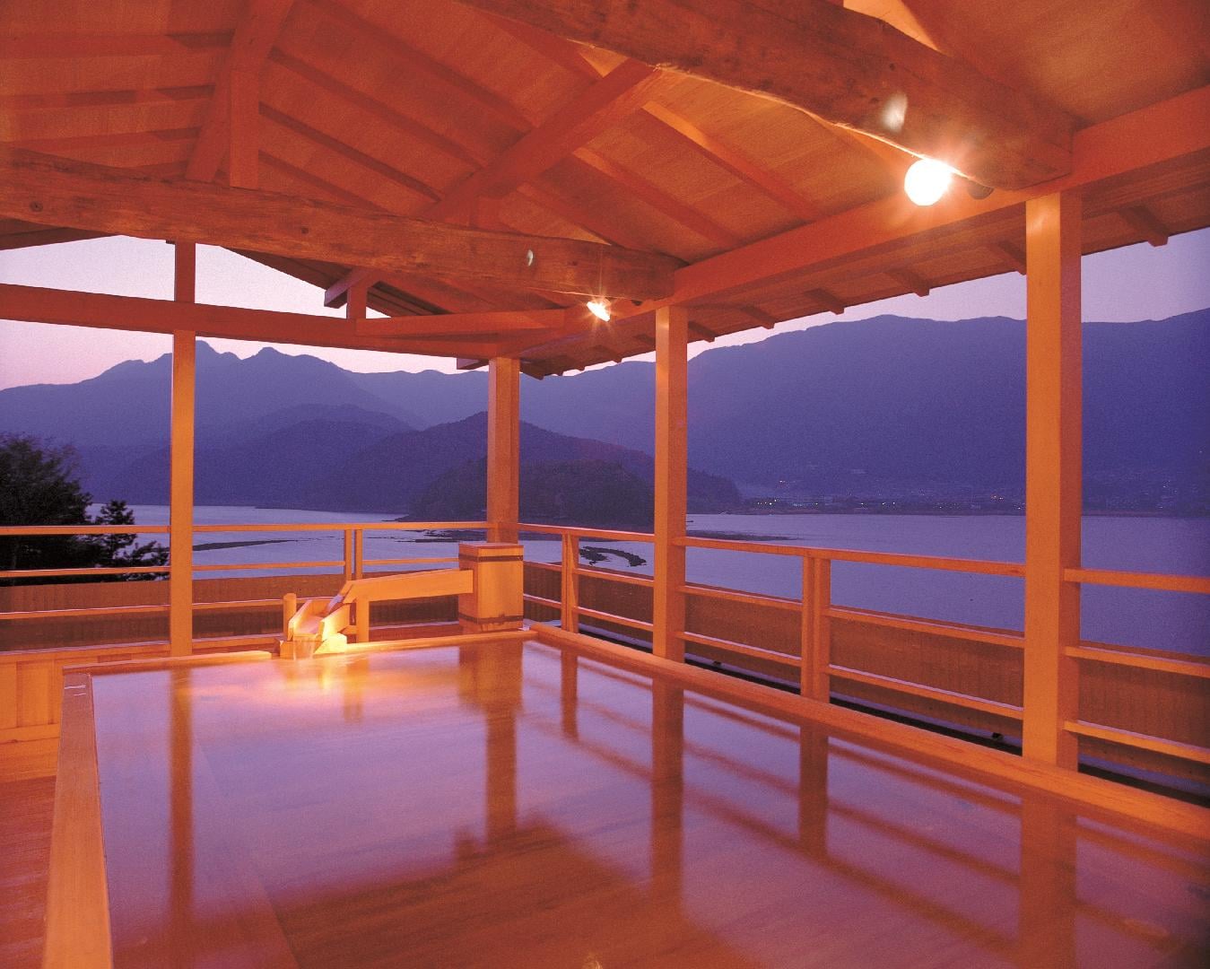 觀景露天浴池“海之湯”