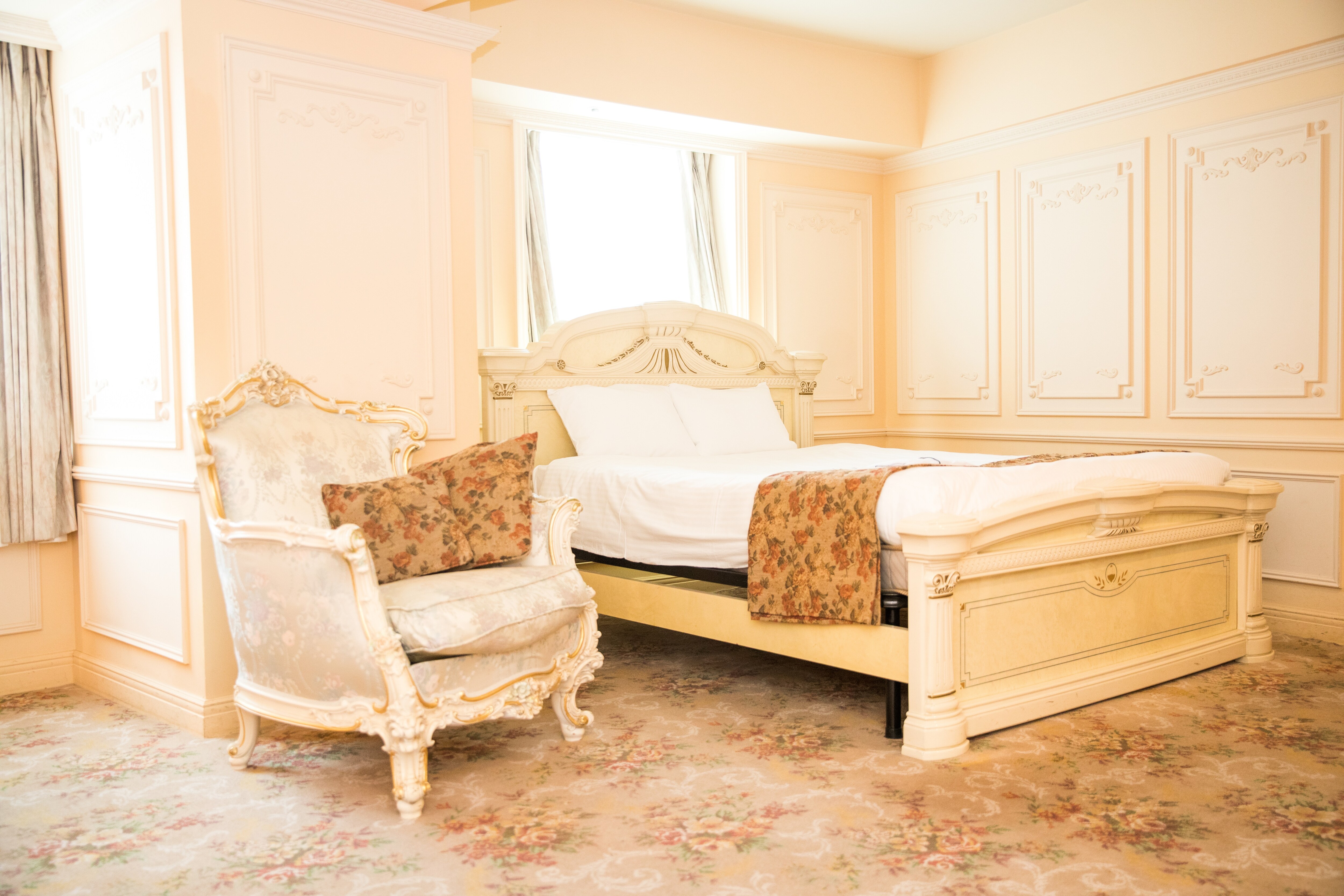 Crystal Suite (có 3 loại phòng)