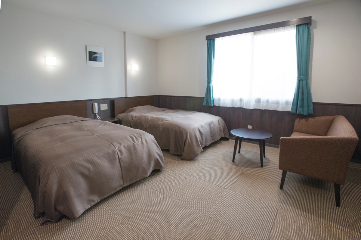 ◇Twin Room◇ Spacious rooms measuring 19㎡ to 24㎡♪ We look forward to your stay with your spouse or partner.