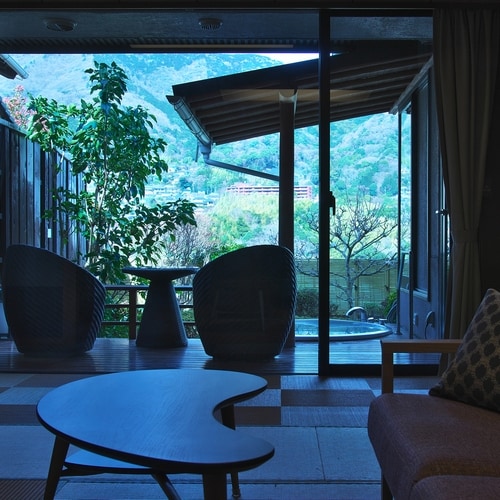 Japanese-style room with renewed open-air bath + bedroom