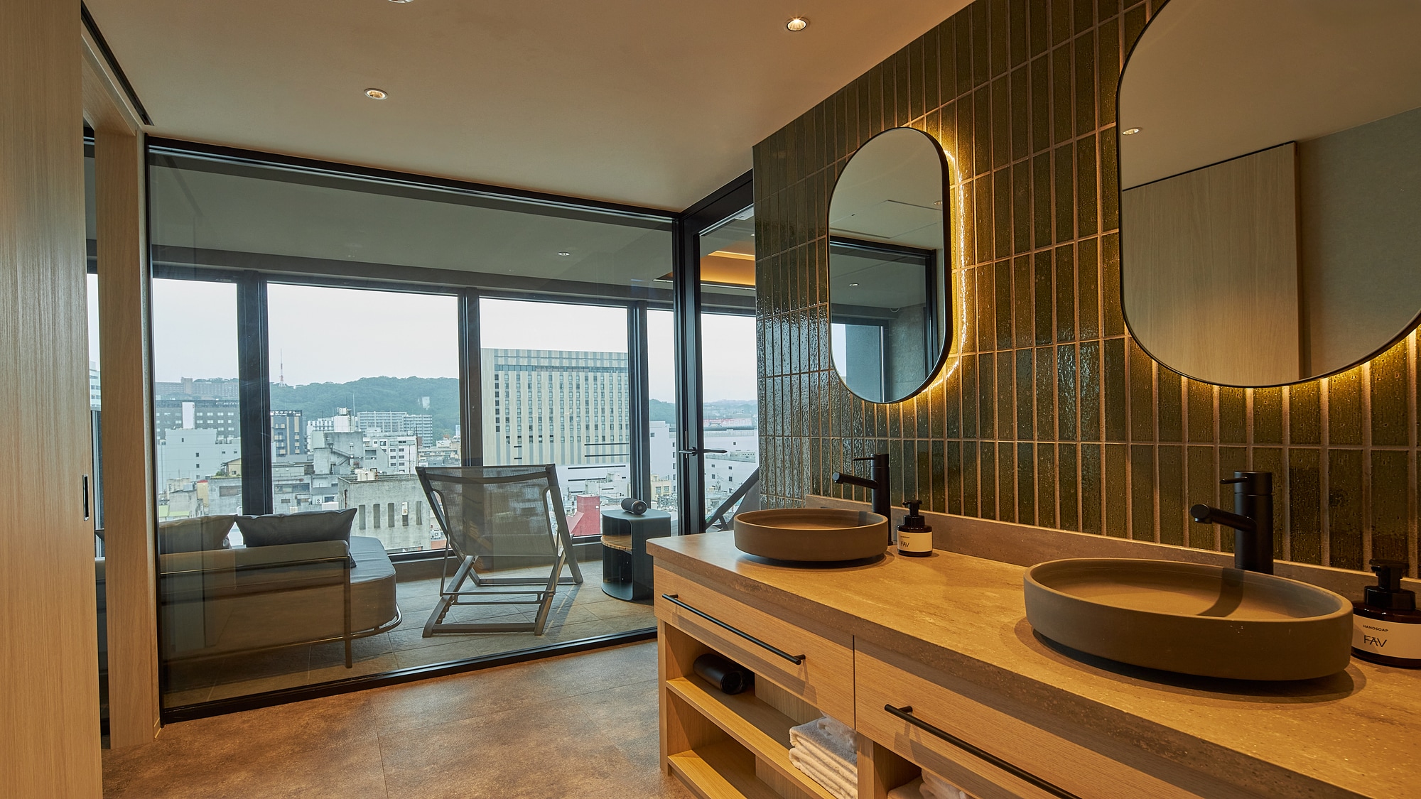 Premier Sauna Bank Suite 5