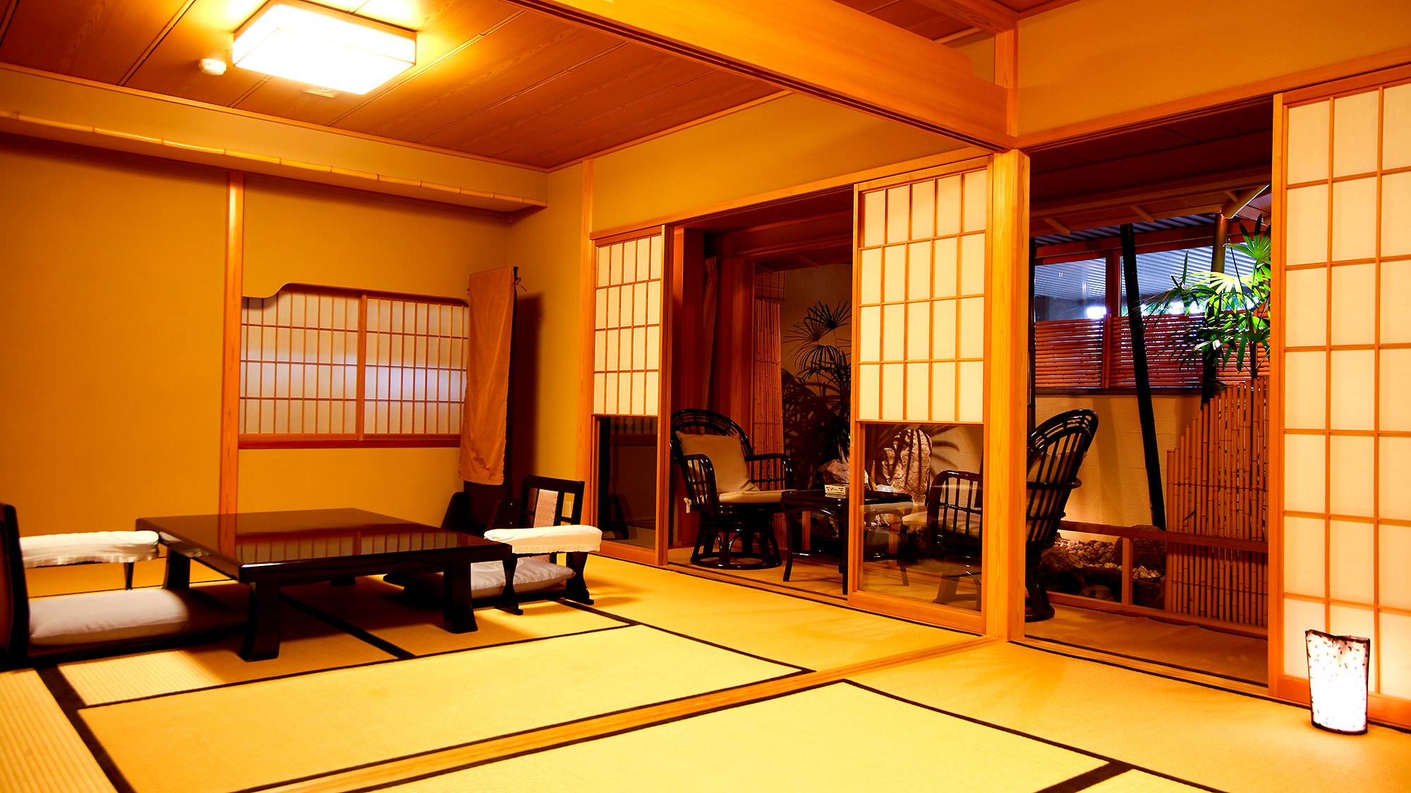[秀山閣] 天然溫泉客房（禁煙）