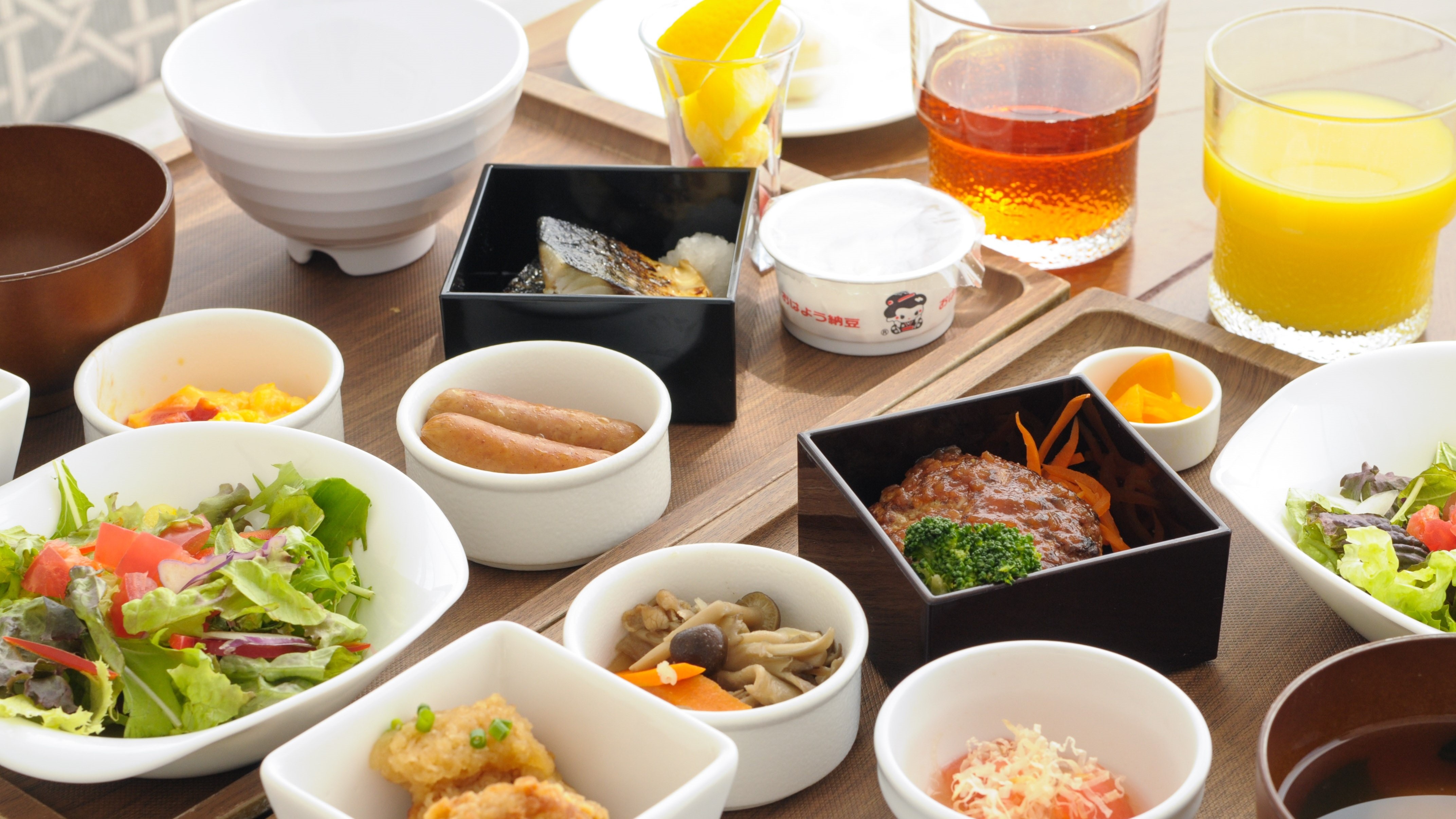Breakfast buffet * Image