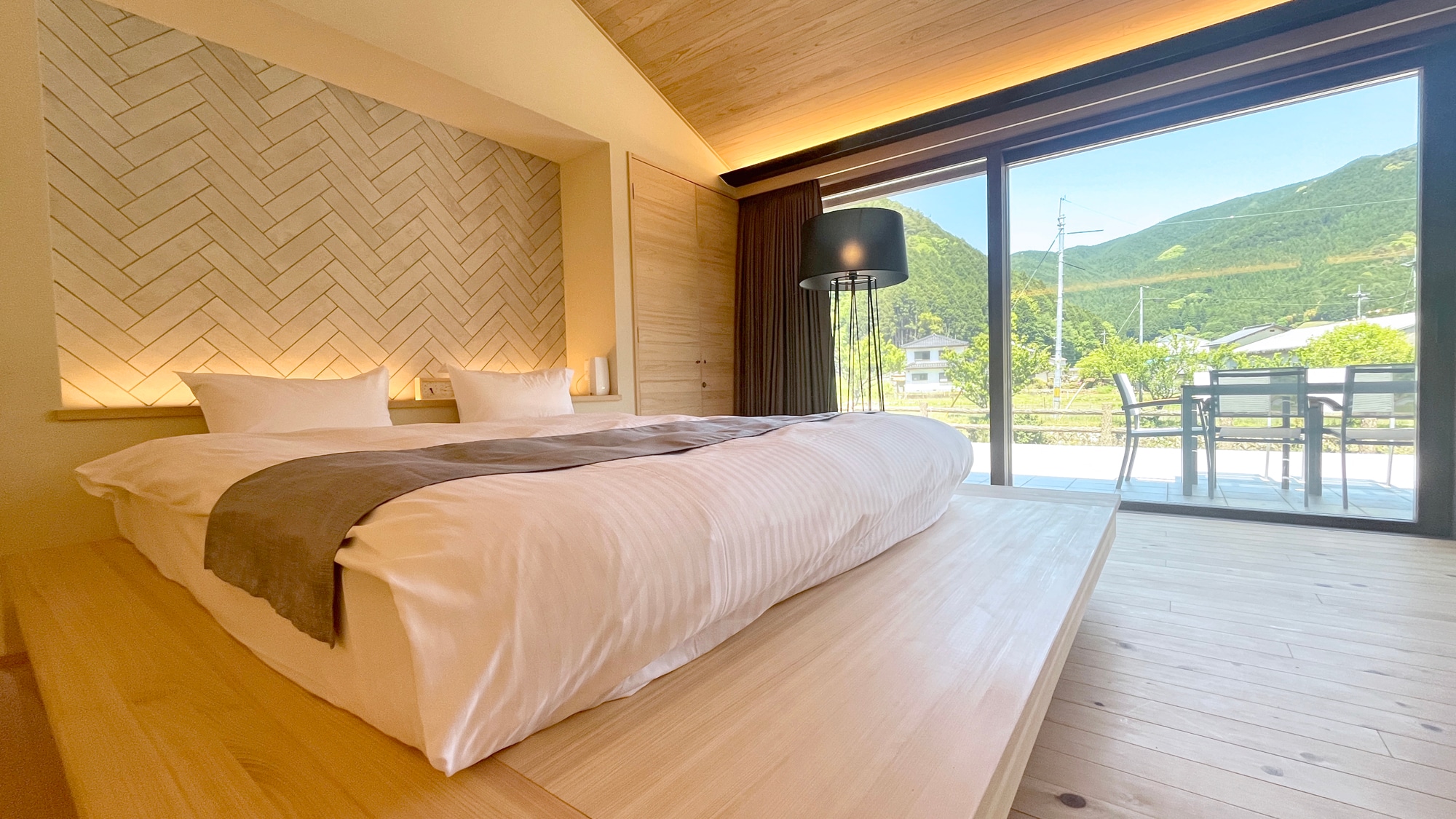 [Gedung A - Pondok Premium] Tempat tidur utama (ukuran king)