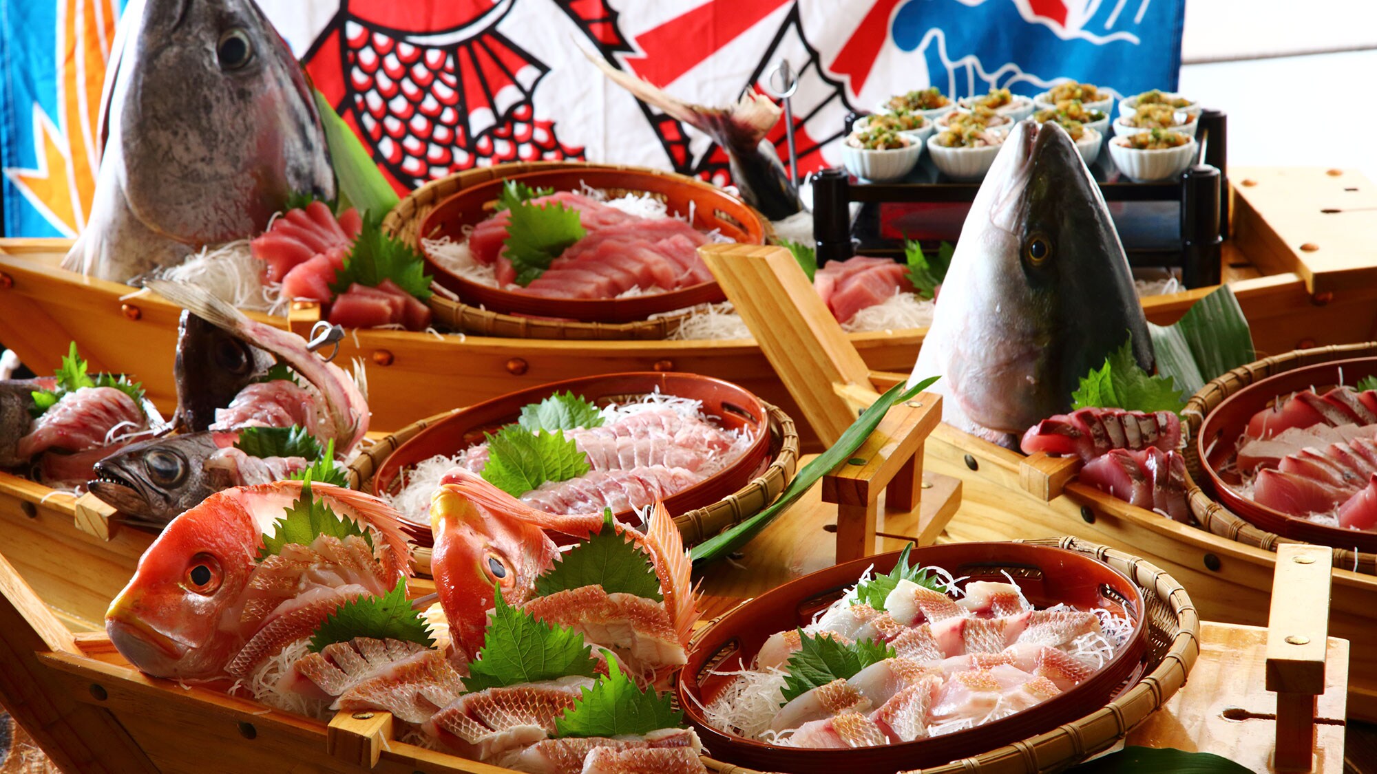 ■ A lot of fresh seafood