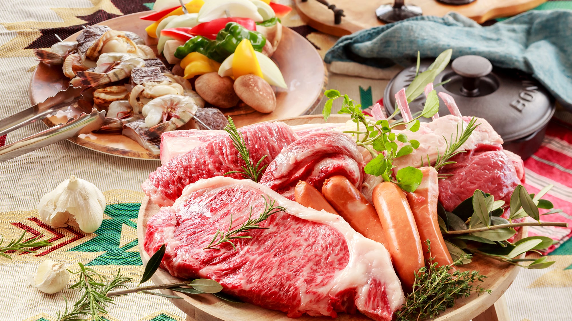 [BBQ Premium Course] A special menu with lamb, wagyu beef, ajillo, and roll cake