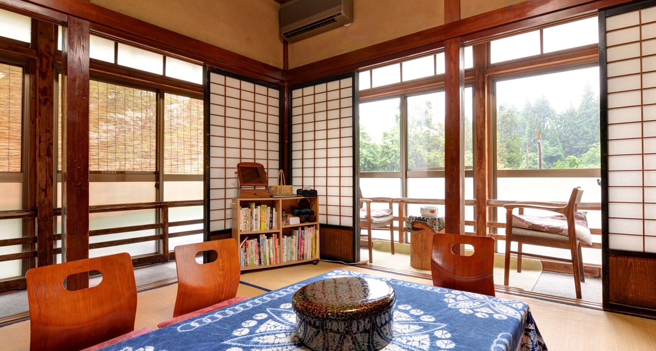 *Two Japanese-style rooms (example of guest rooms)/Perfect for families or groups. Enjoy a relaxing time together.