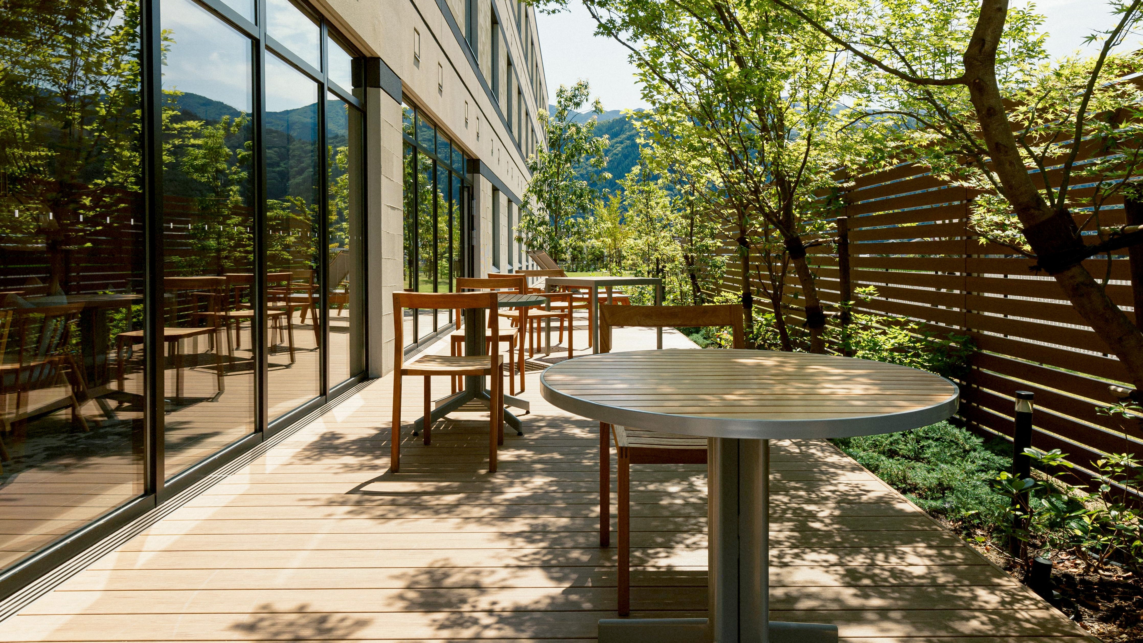 Terrace: On sunny days, you can relax on the terrace surrounded by greenery.