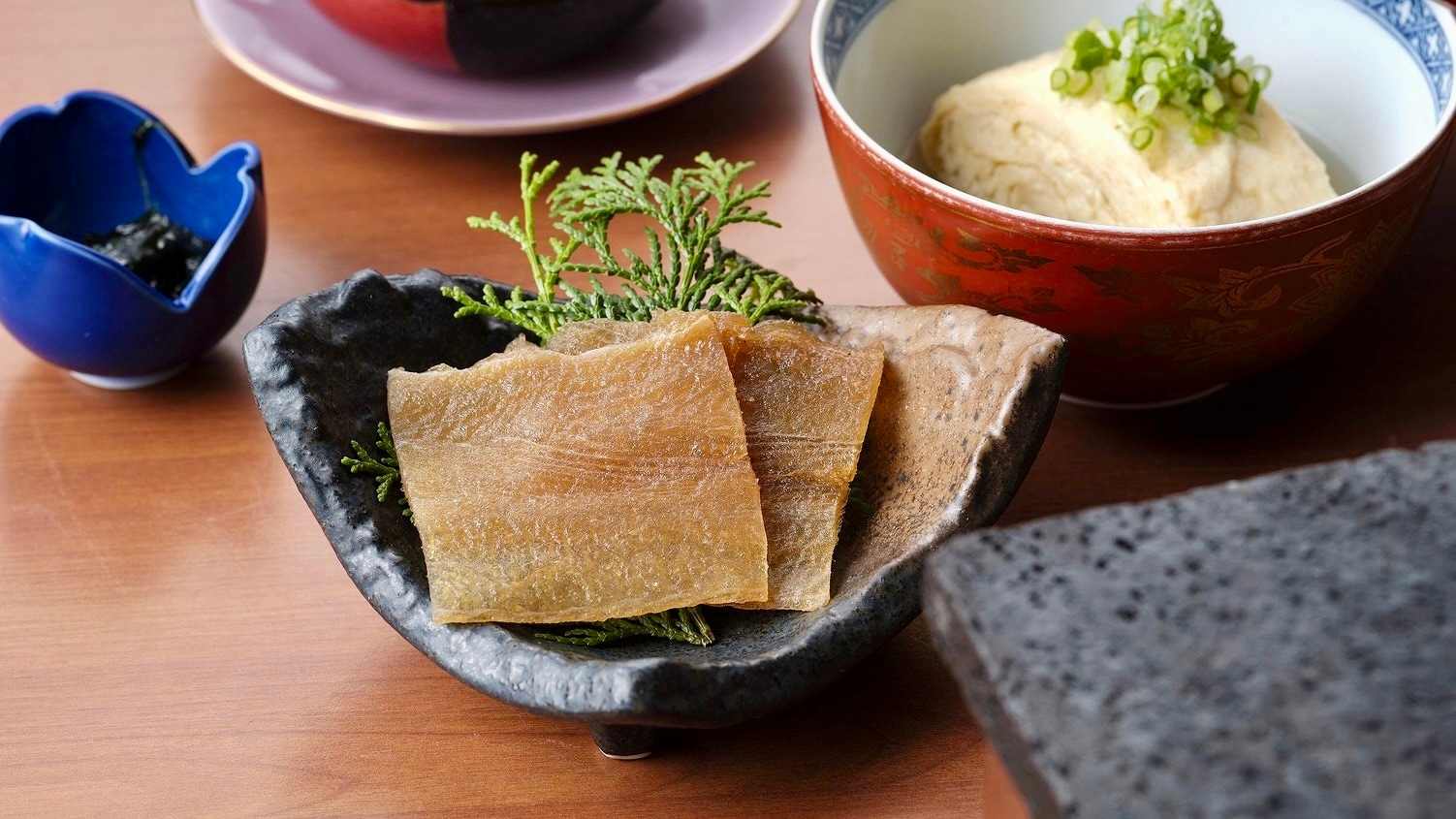 [Breakfast (example)] Local dish "Iragi dried fish (shark dried in mirin)"