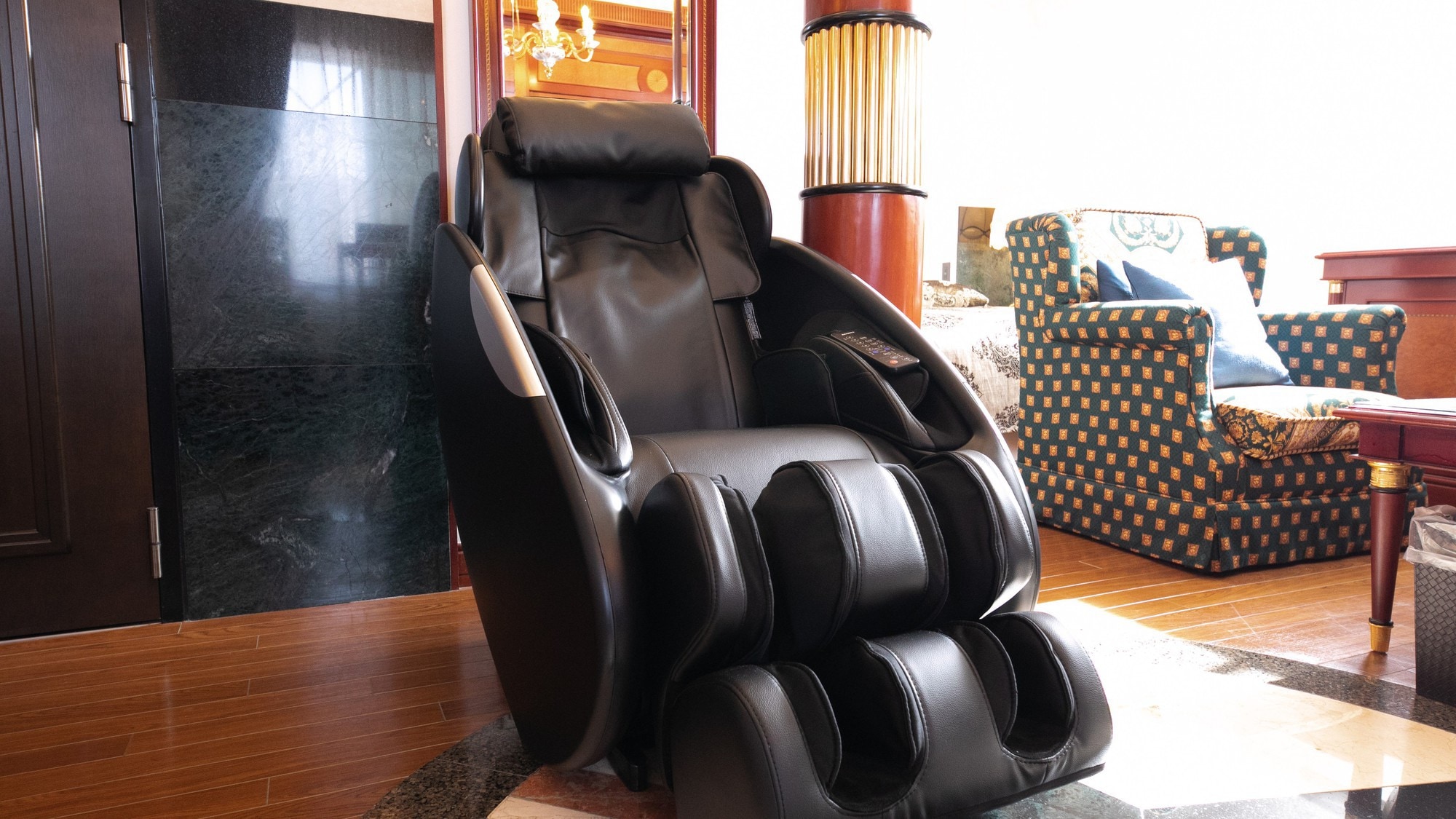 THRIVE massage chair * Executive suite