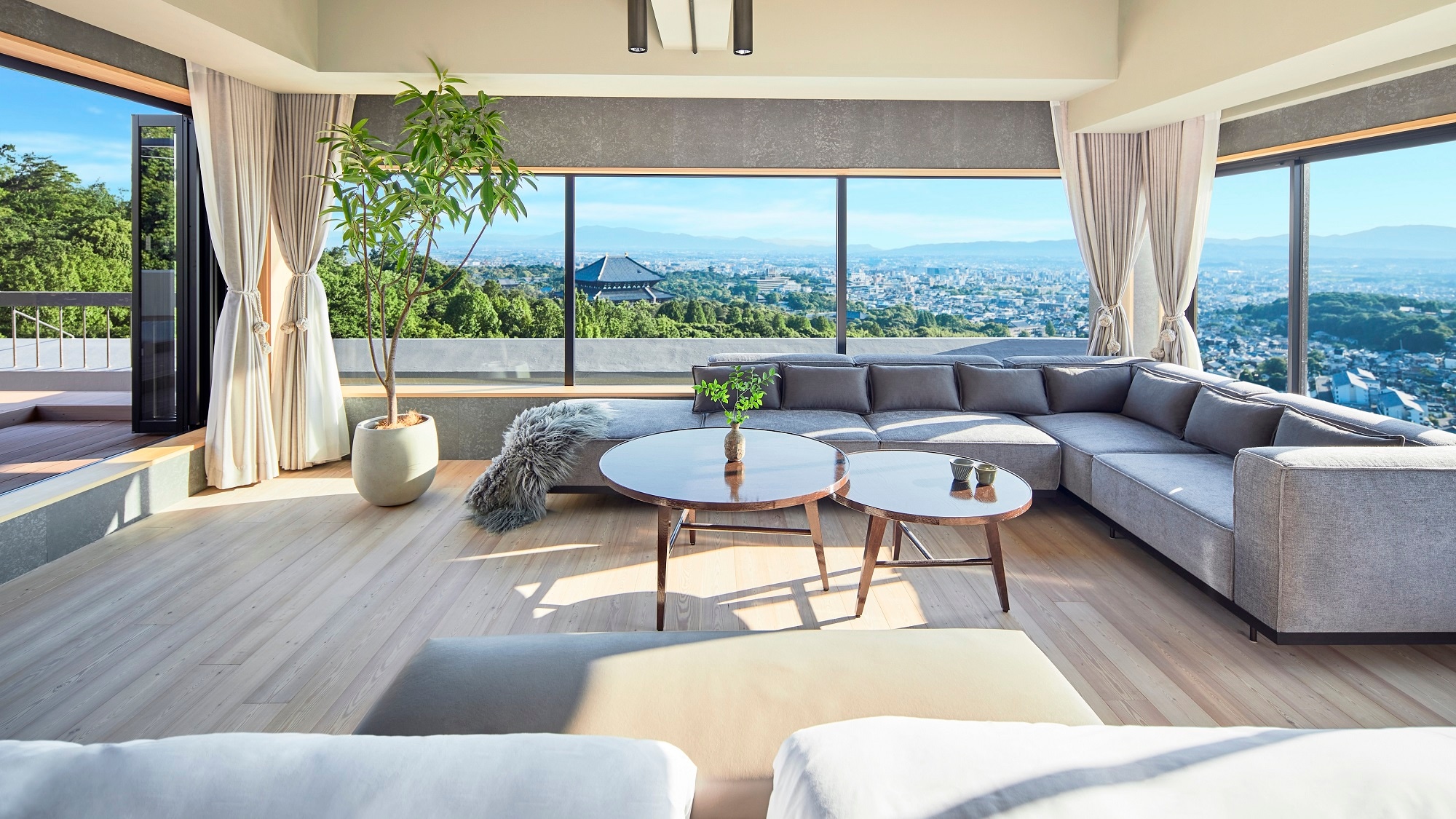 Penthouse suite