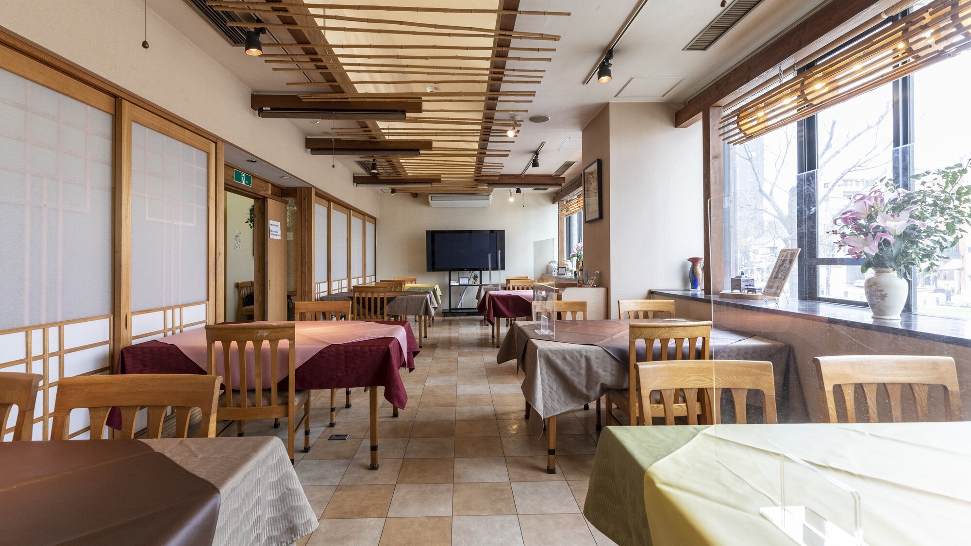 restaurant