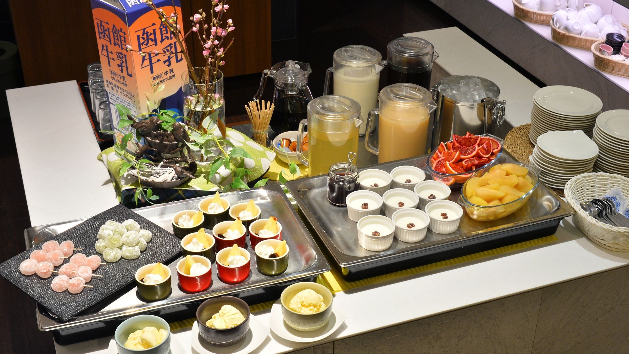 Breakfast buffet ~Fruit/dessert/ice cream~