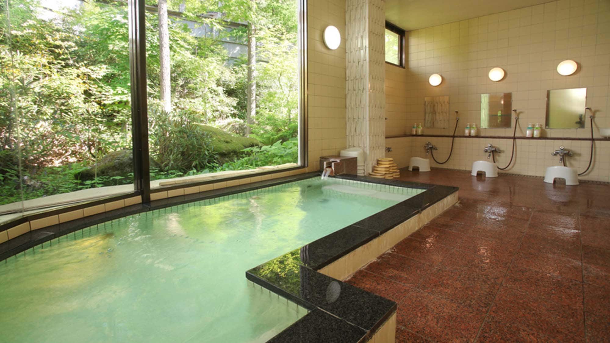 ・ Natural hot spring bathing time is from 6:00 to 9:30 from 15:00 to 23:00