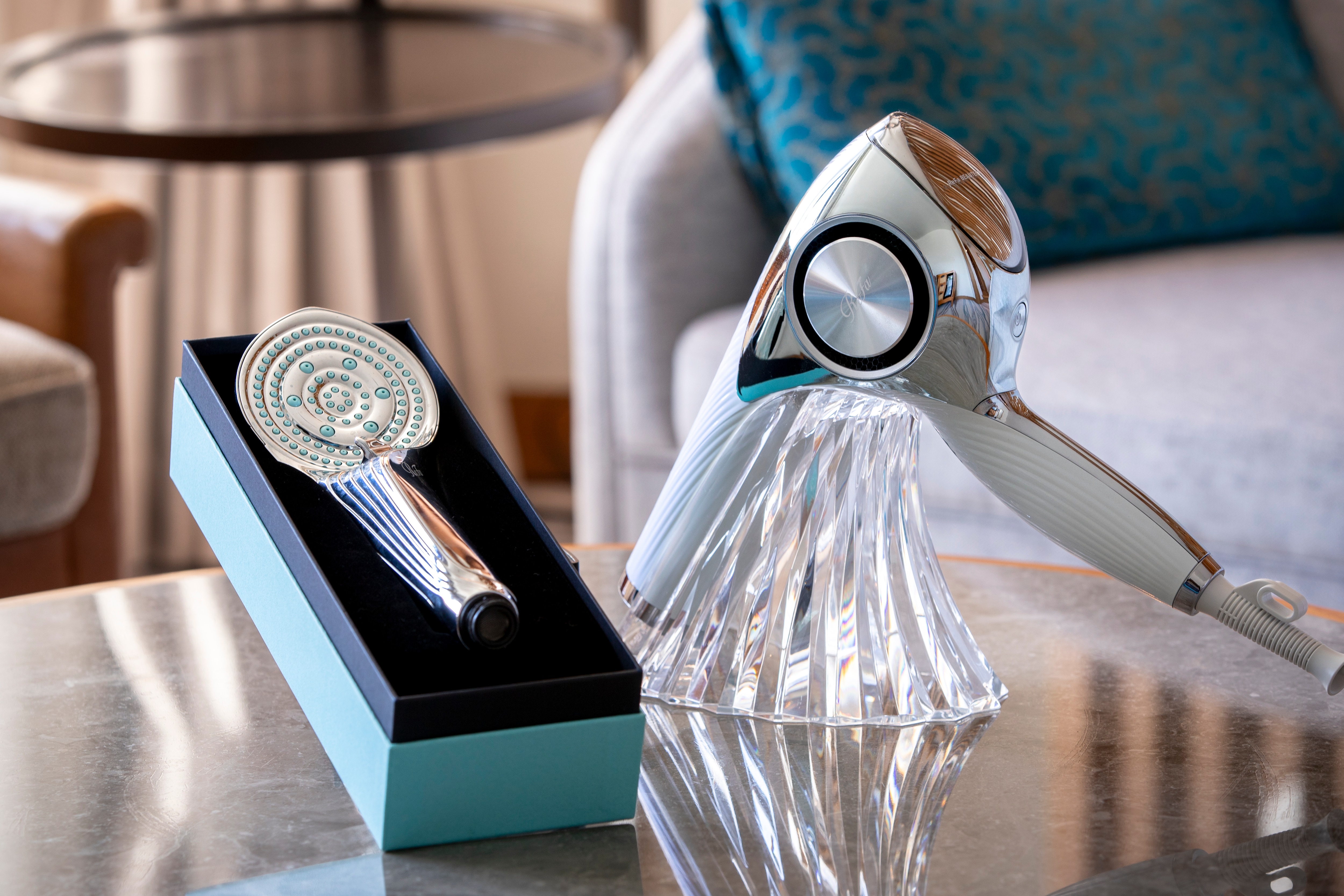 Executive Floor Benefits: ReFa shower head and hair dryer