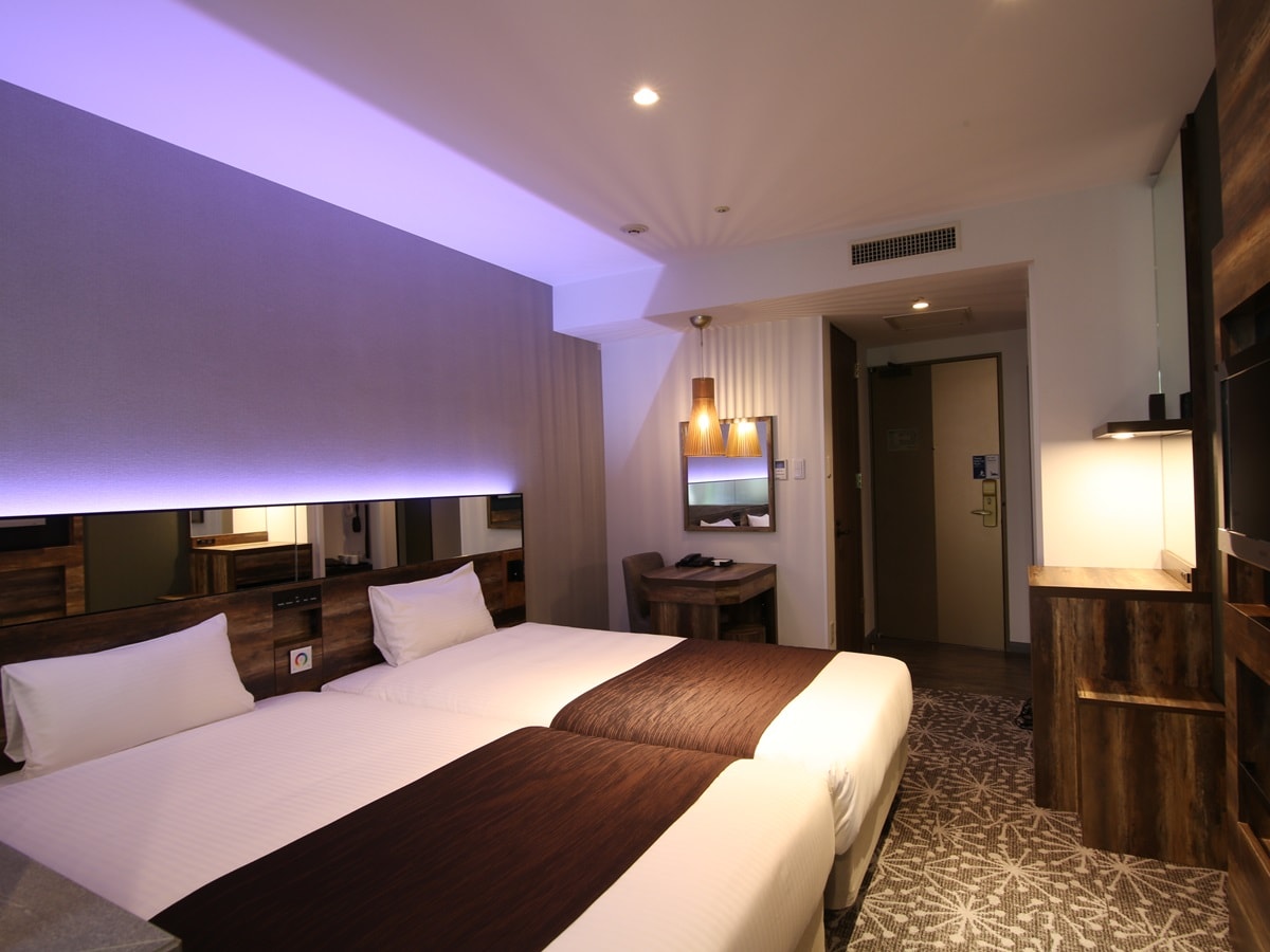 [Superior Hollywood Twin (28 square meters)]