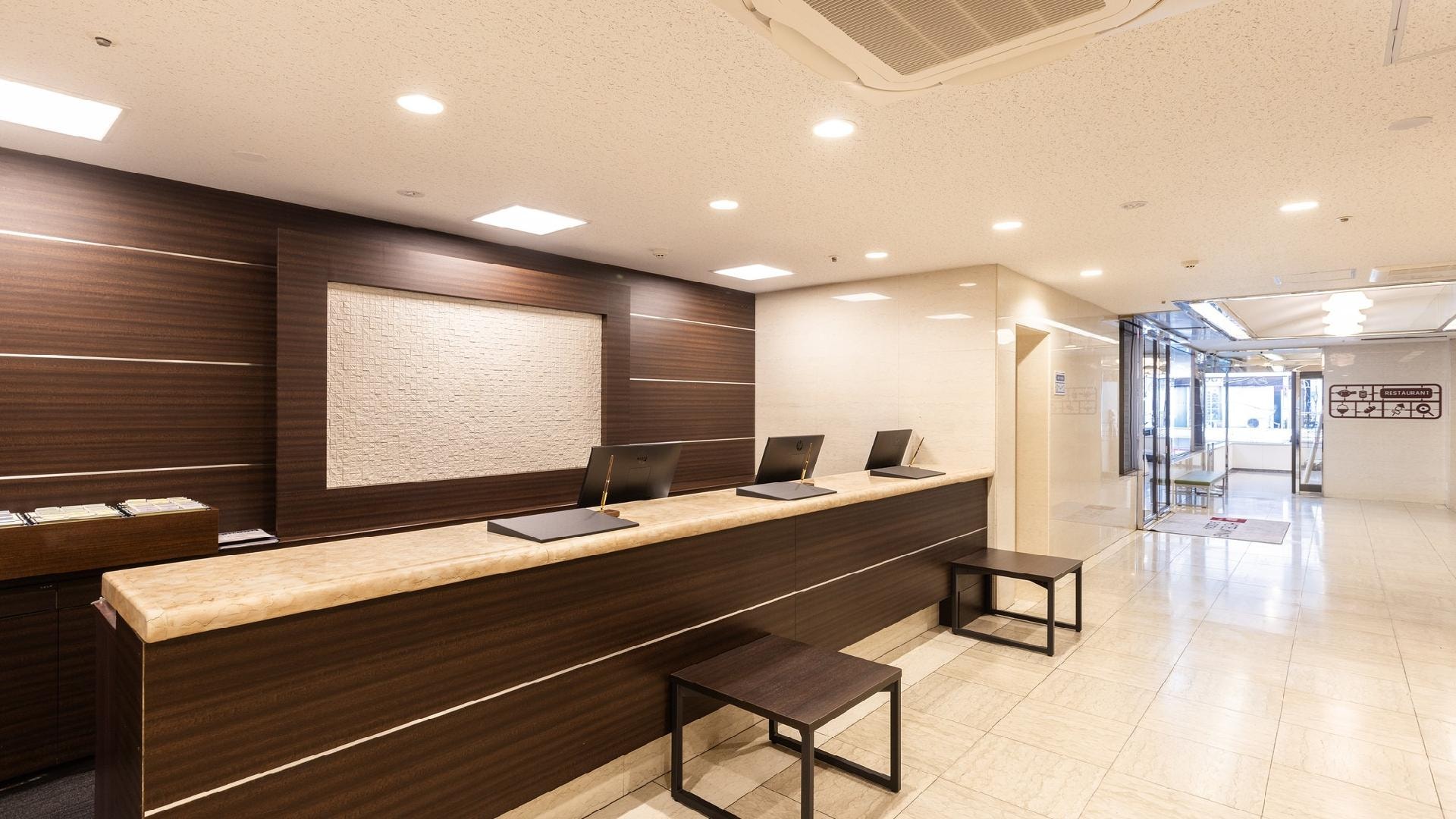 [Facility] Front desk