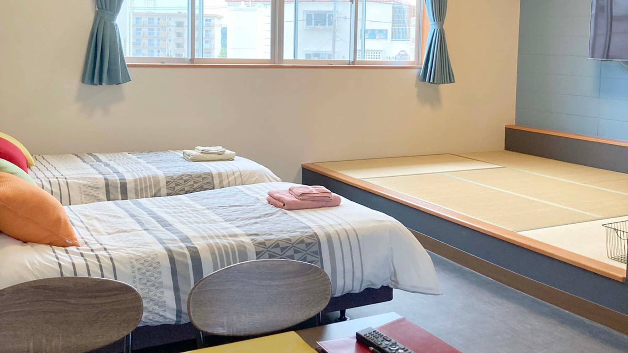 ・Make use of the spacious 50m2 rooms!