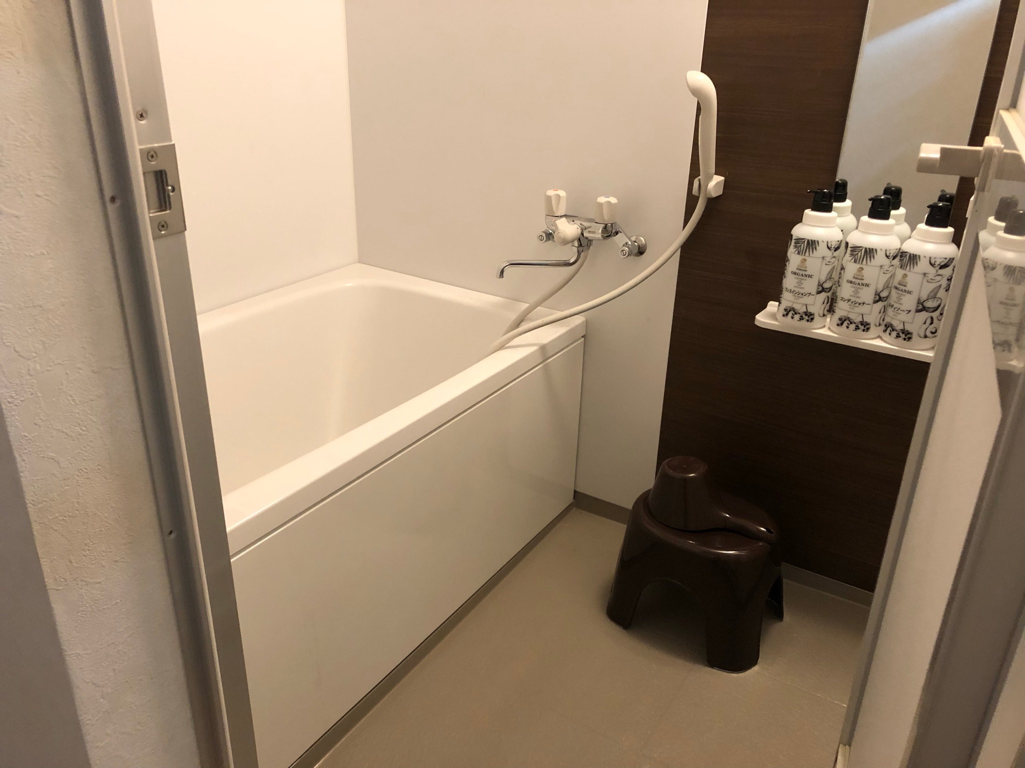 1st floor bathroom