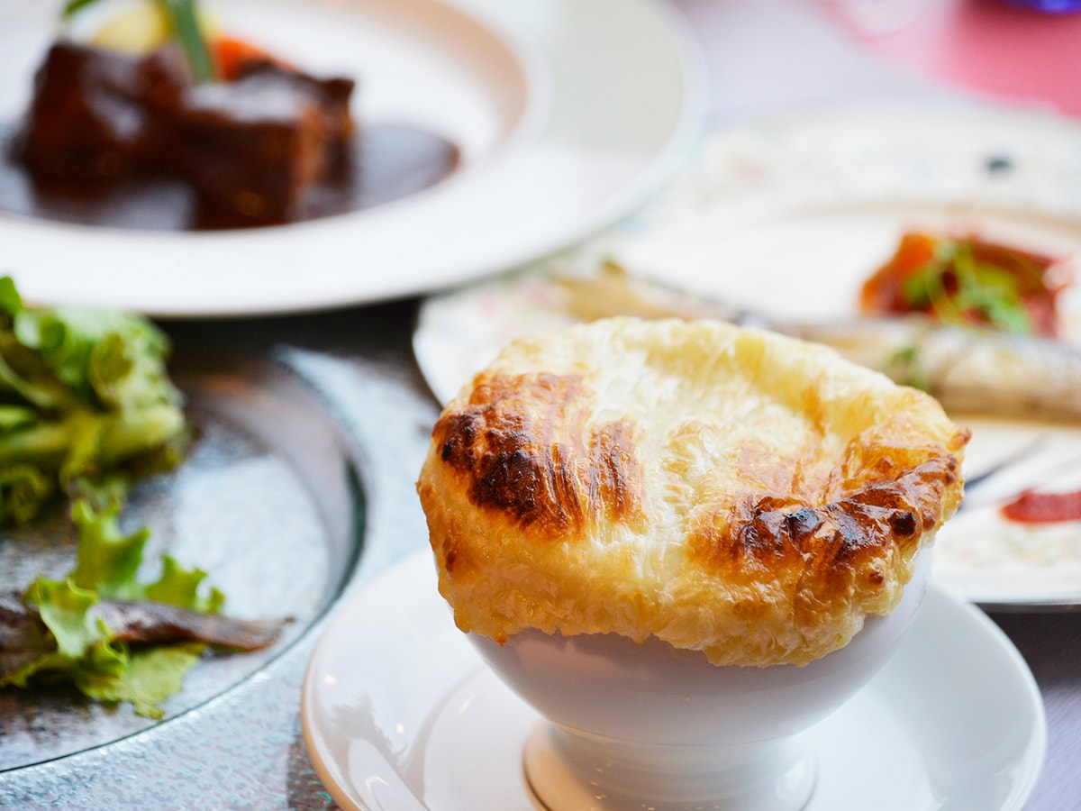 パイ包みのスープ