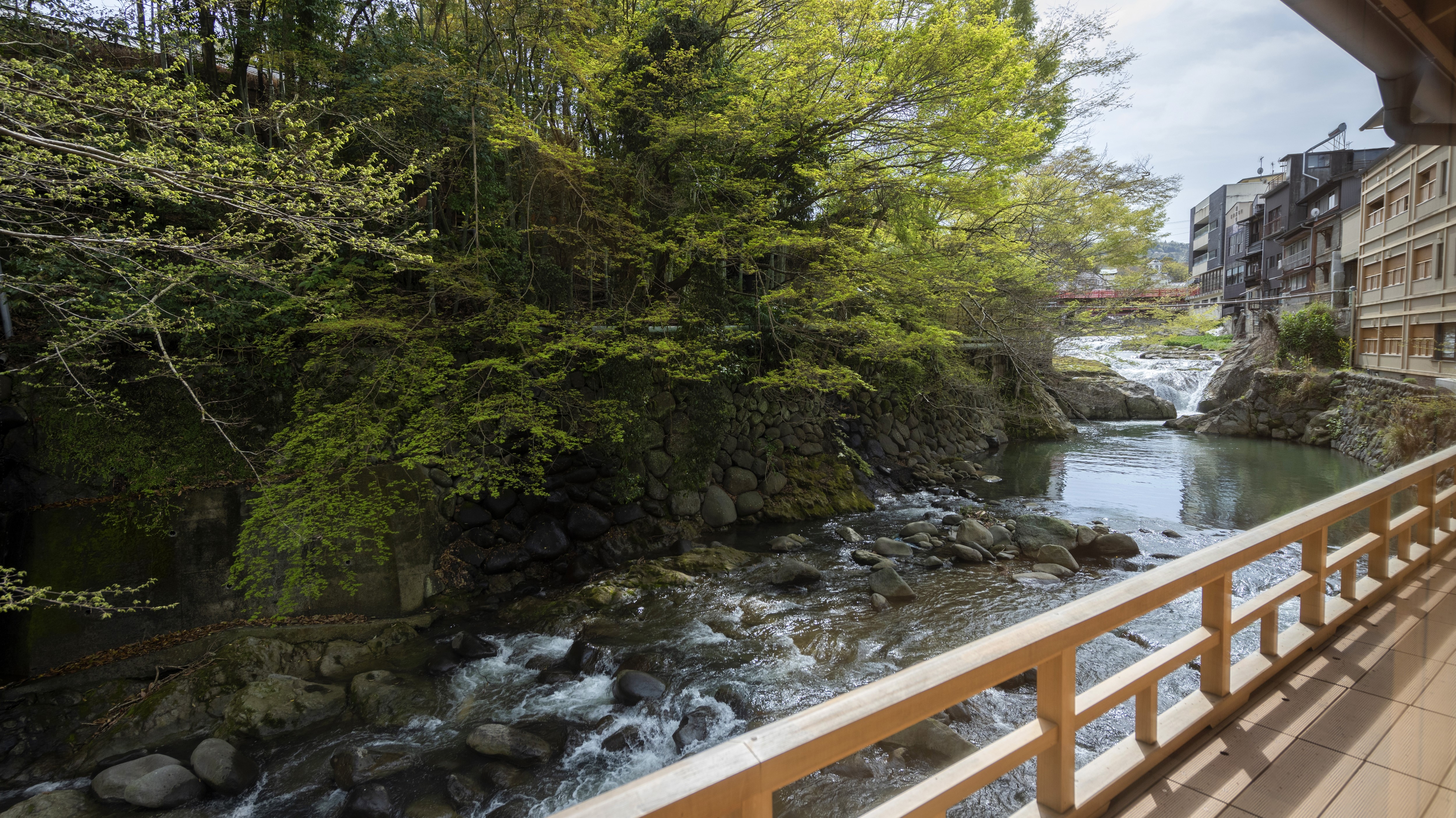 Hotel information and reservations for Shuzenji Onsen Yukairo