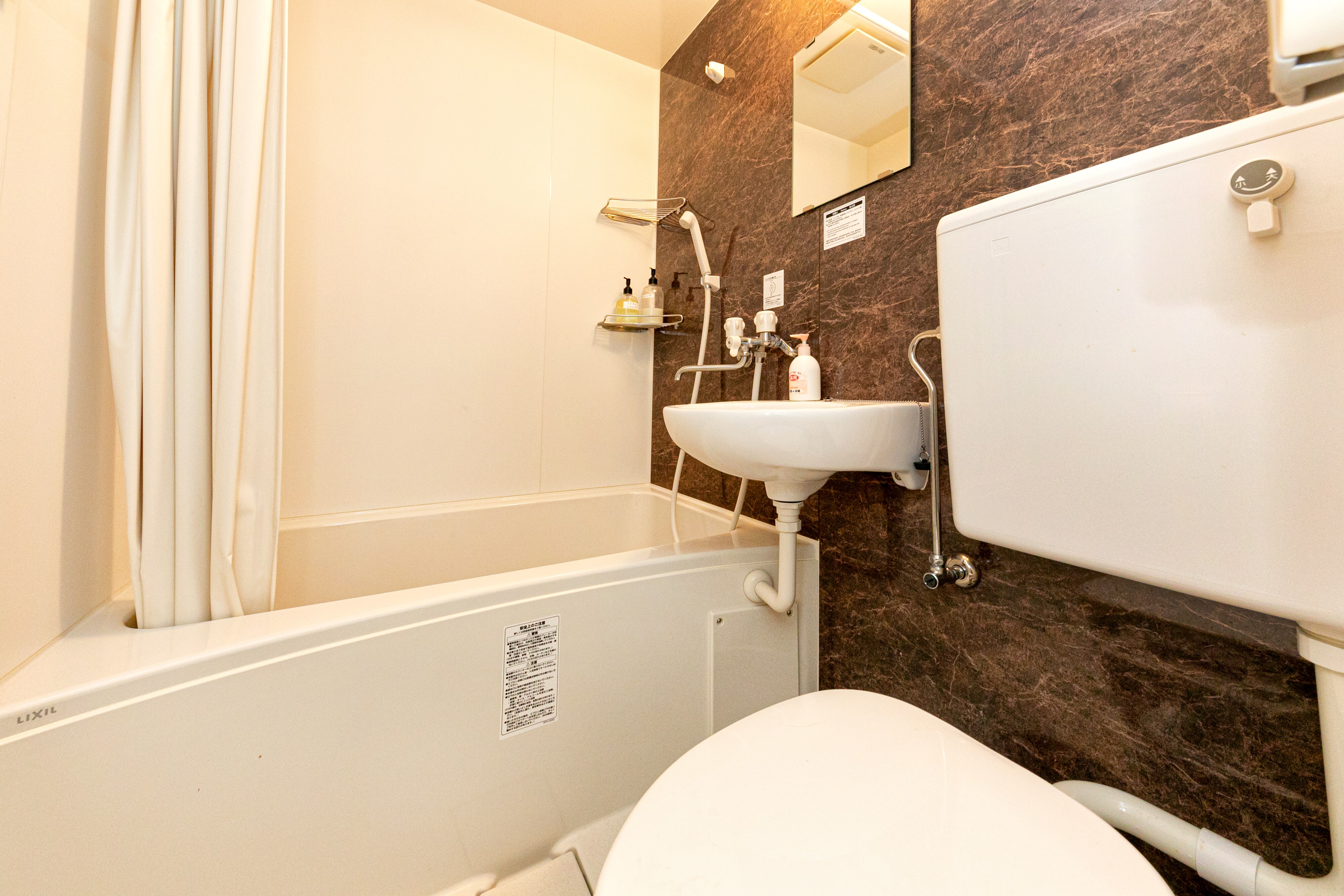 3rd floor room unit
