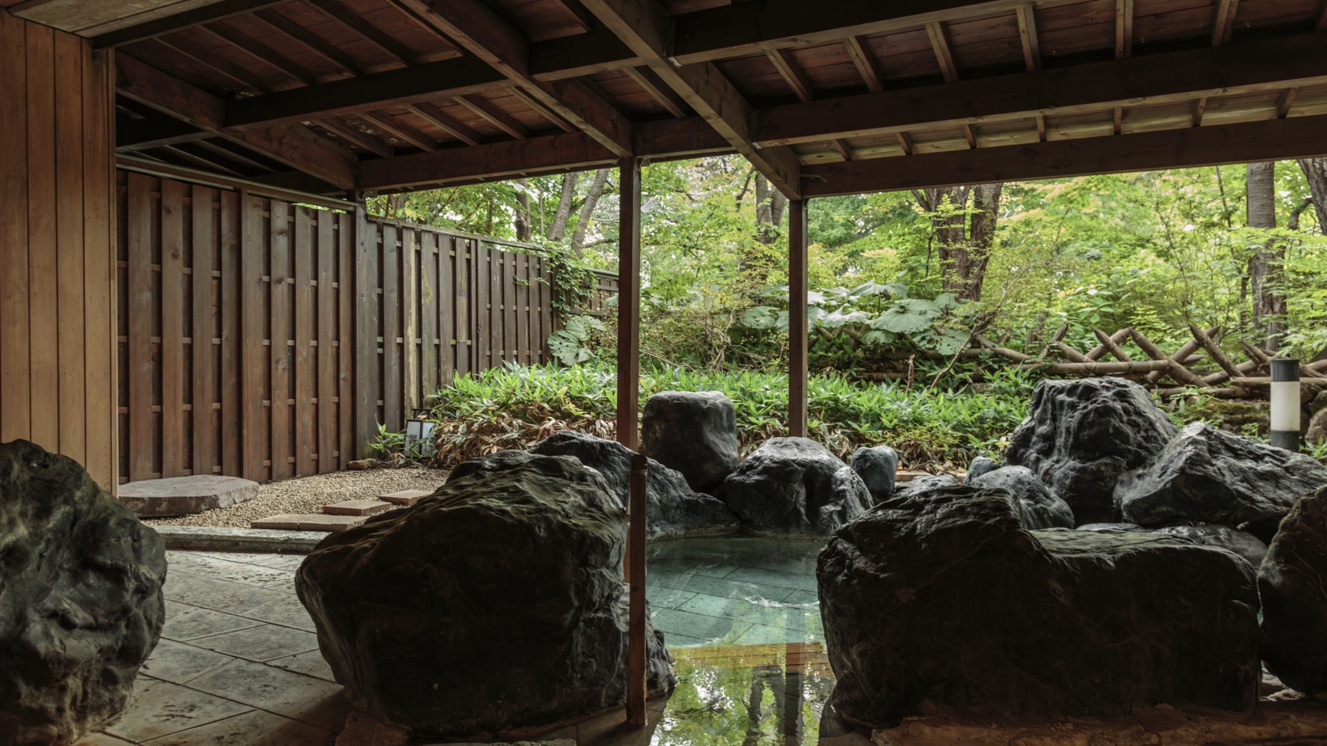 [Large public bath/open-air bath]