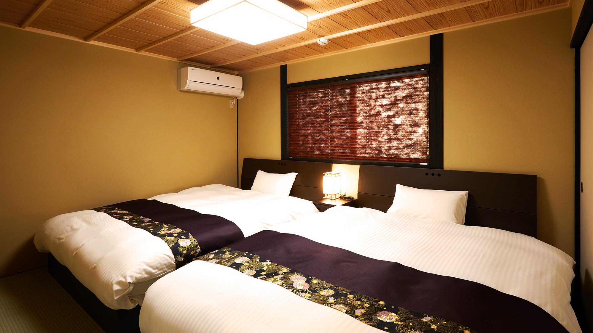 Suzu Gion Yasakamae Bedroom