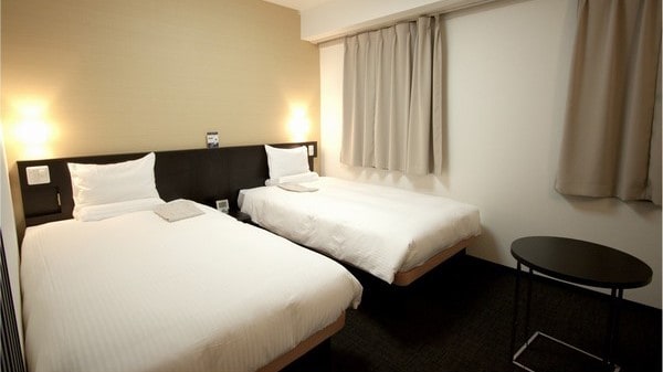Twin room 1