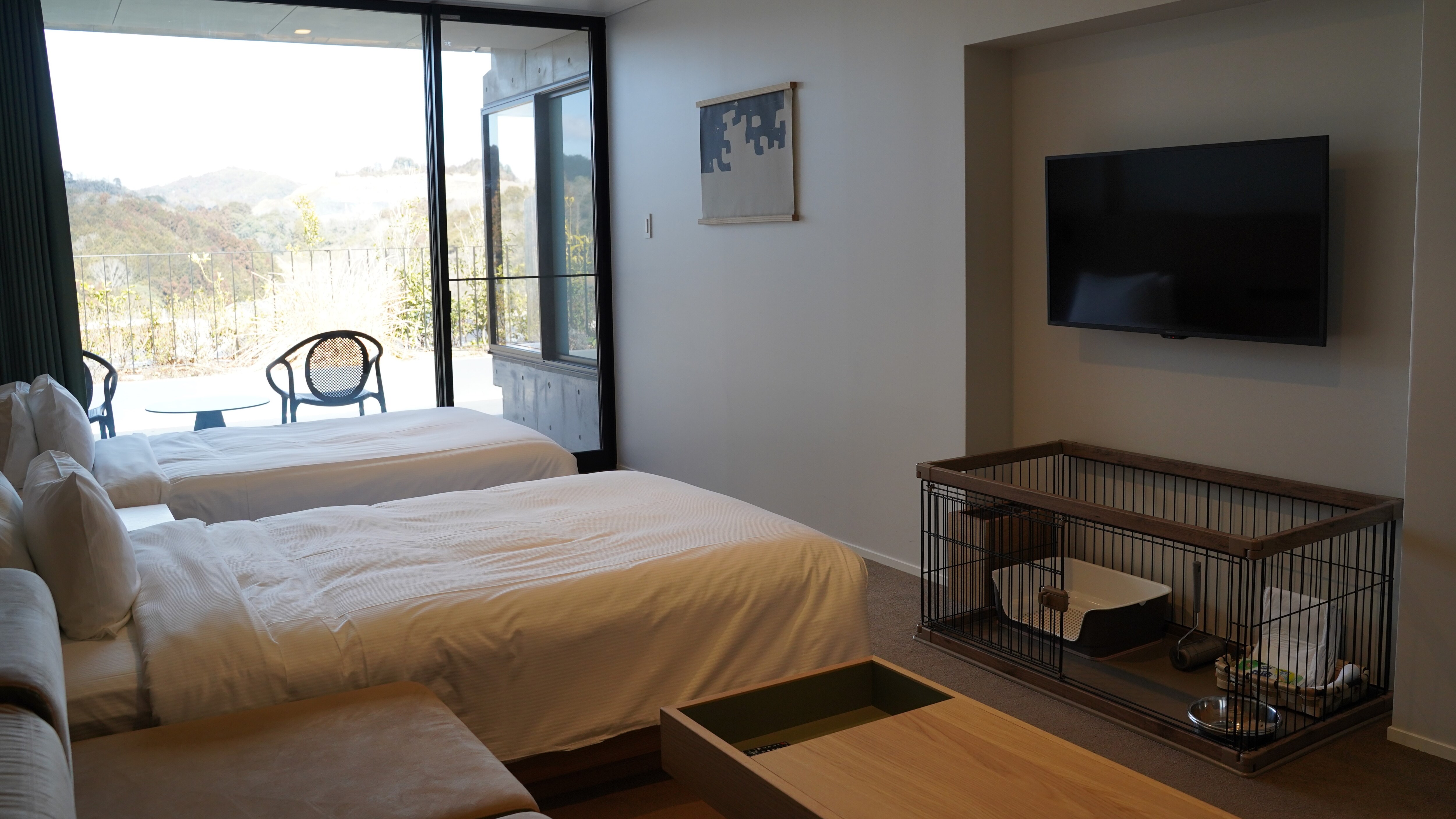 Dog Terrace Room