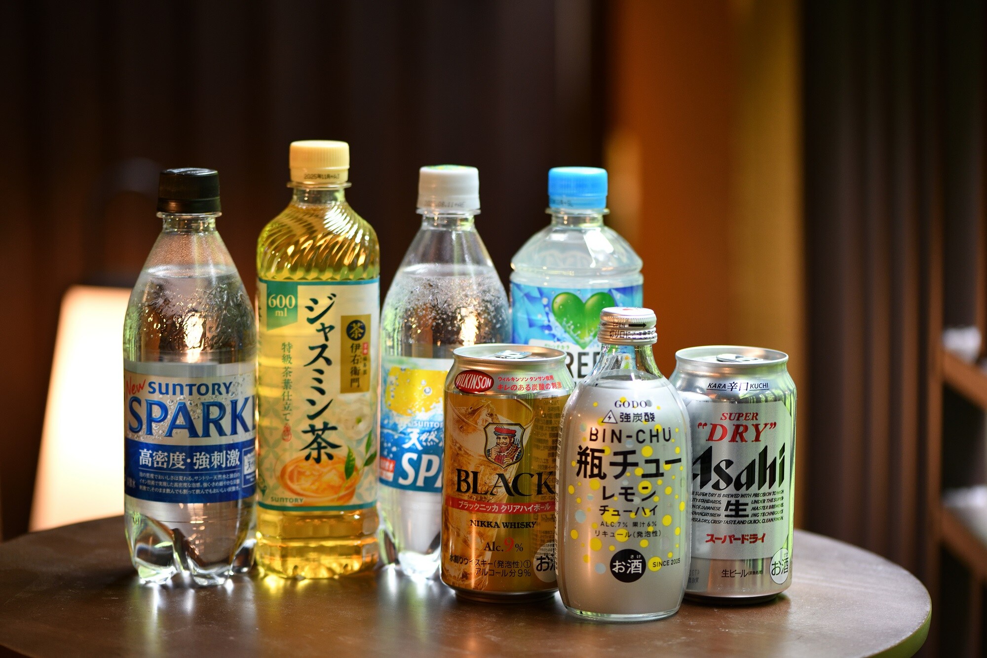 Free drinks at Kangetsu-tei
