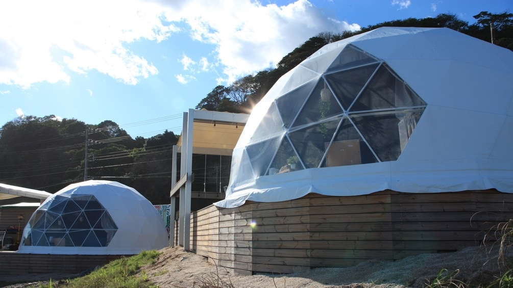 Exterior photo (air dome)