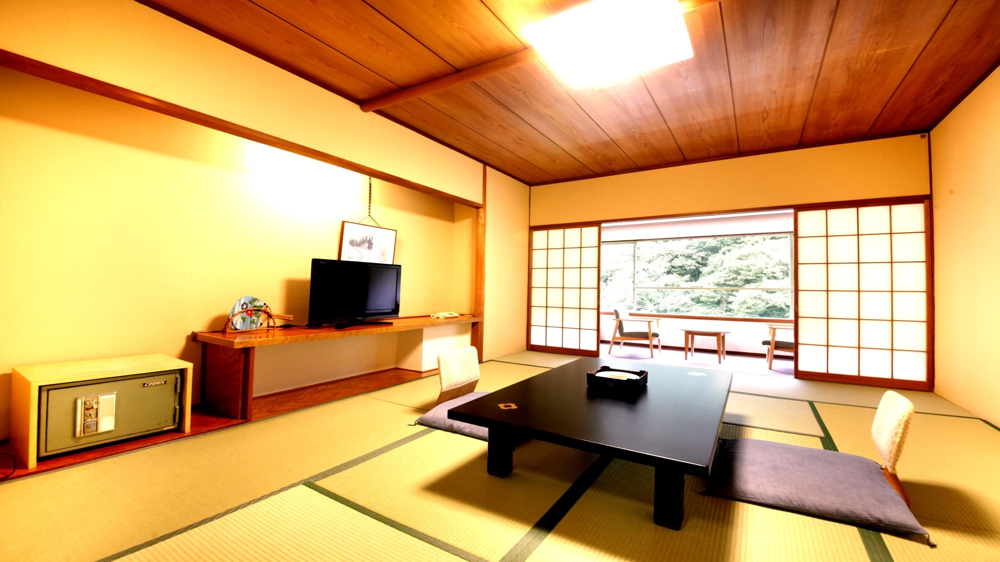 ★ Japanese-style room