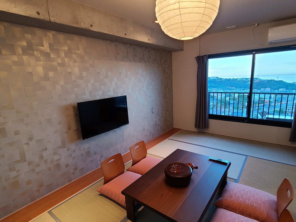 Japanese-style room - 8 tatami mats -