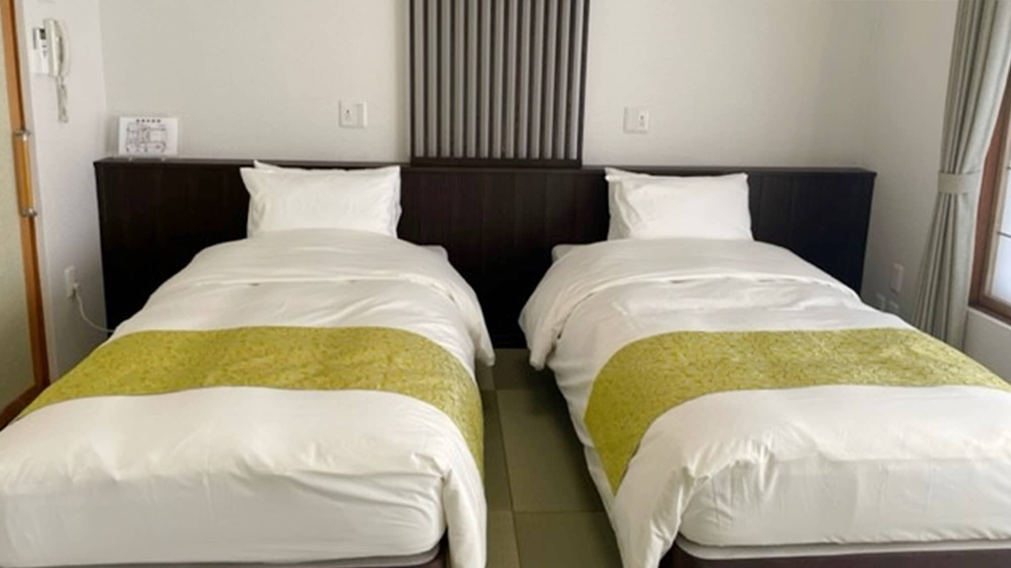*Japanese-Western style room, 12 tatami mats
