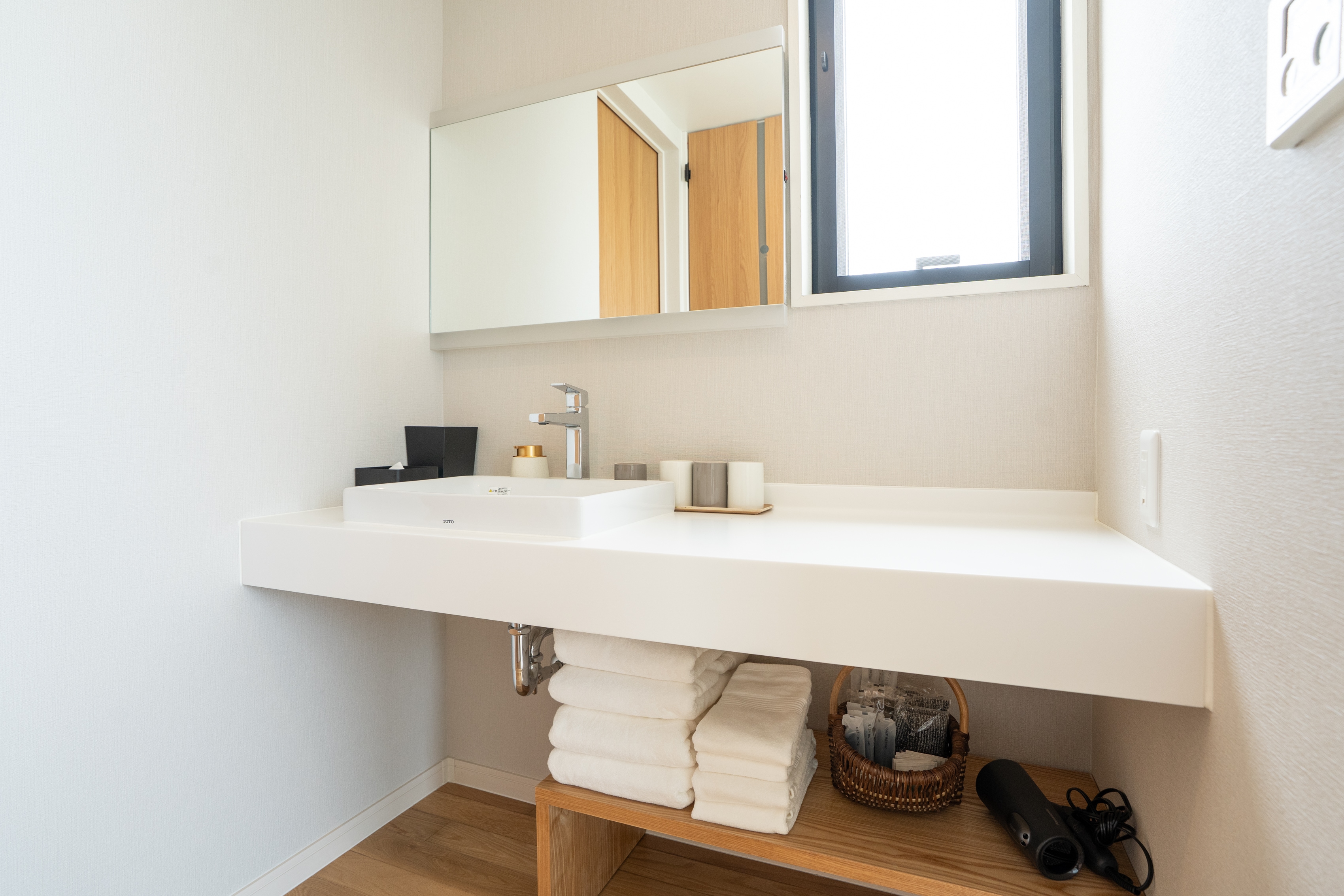 washbasin
