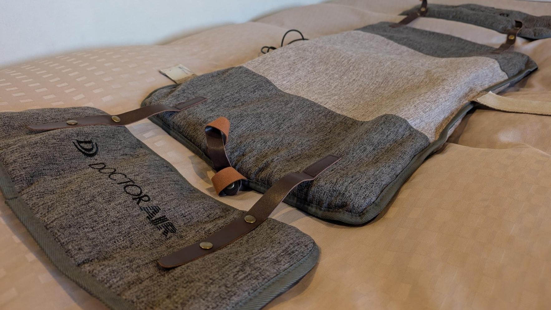 ドクターエア 3Dマッサージシート flatty